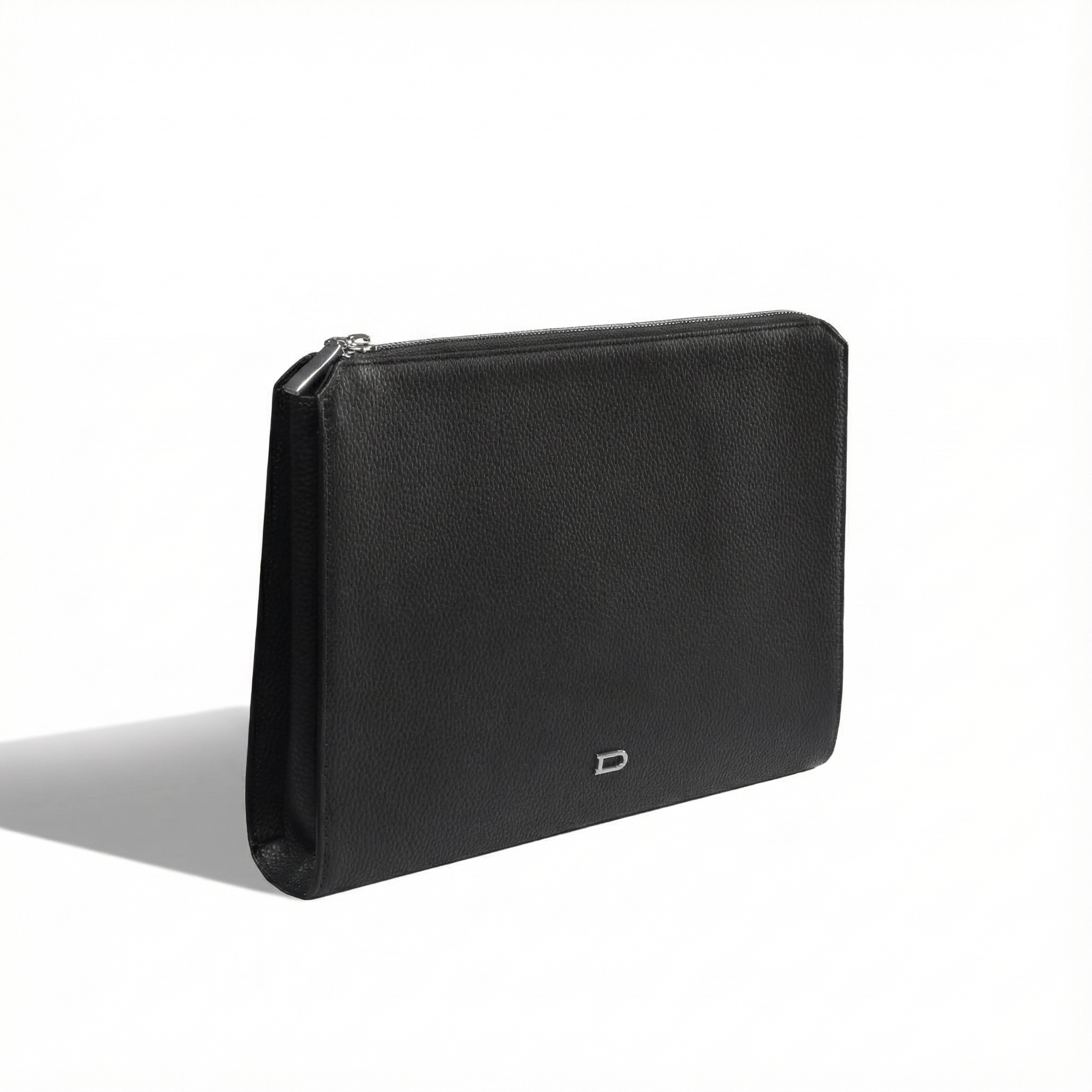 Ricardo Convertible Clutch