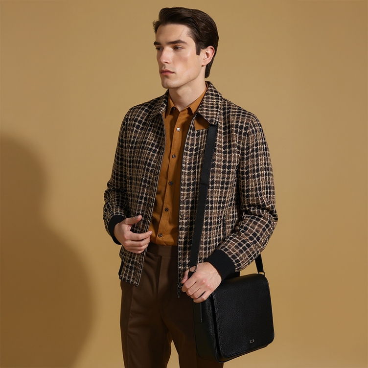 JOSEPH SLING MESSENGER BAG