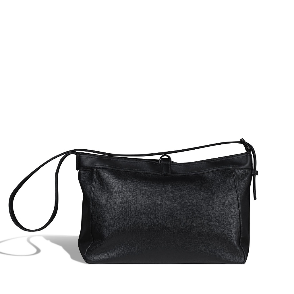 Hudson Oversize Sling Messenger Bag