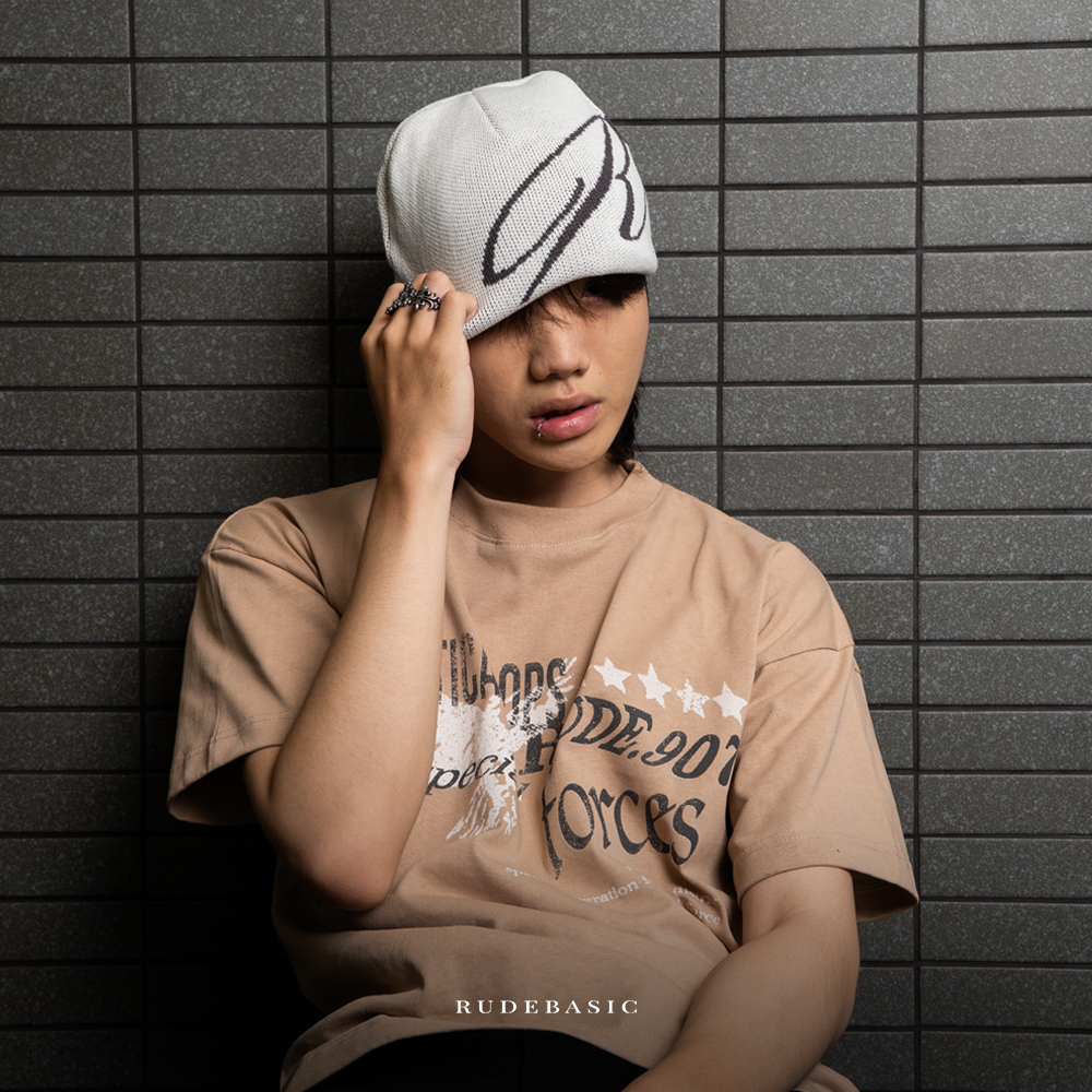 RUDEBASIC - Ruud Short Beanie | Beanie | Soft Acrylic Knit