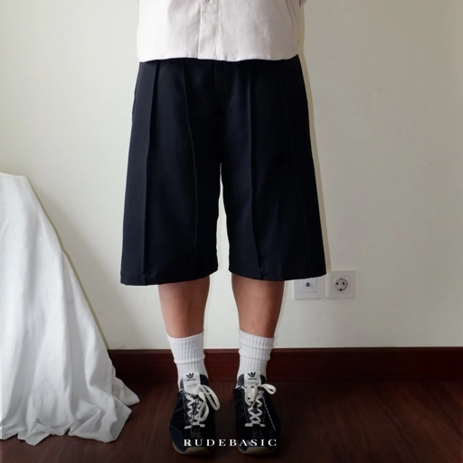 Image of RUDEBASIC - Ryu Quarter Relaxed Wide Pants | Unisex | Celana pendek | Celana streetstyle