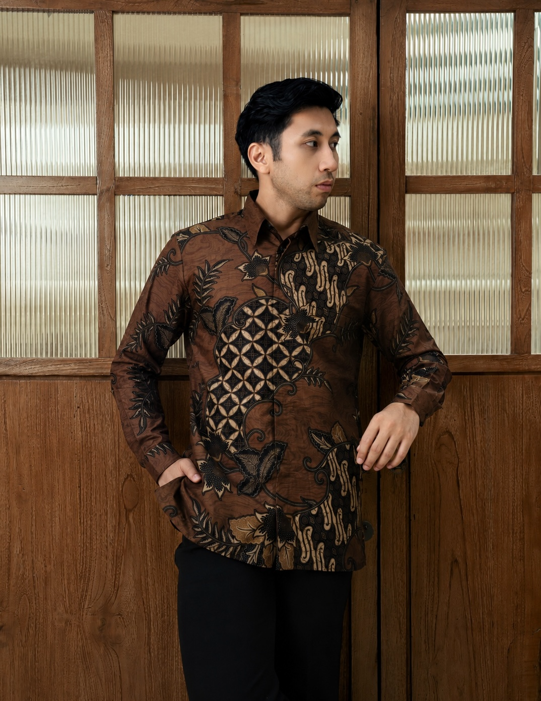 AKSARA WOOD BROWN