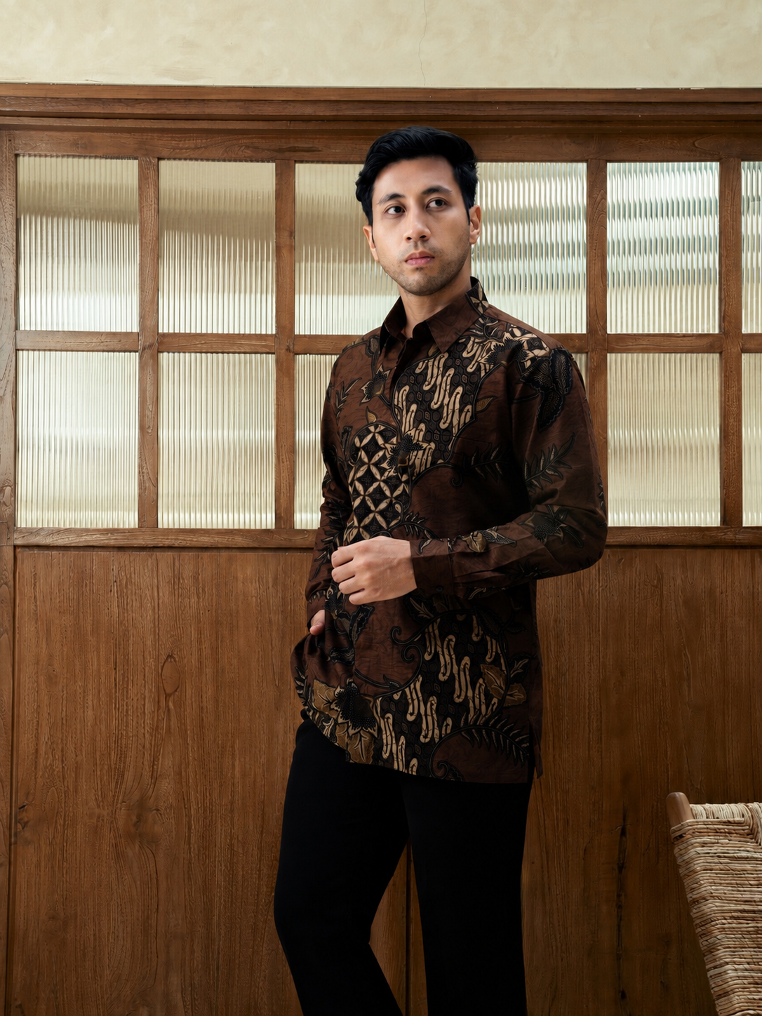 AKSARA WOOD BROWN