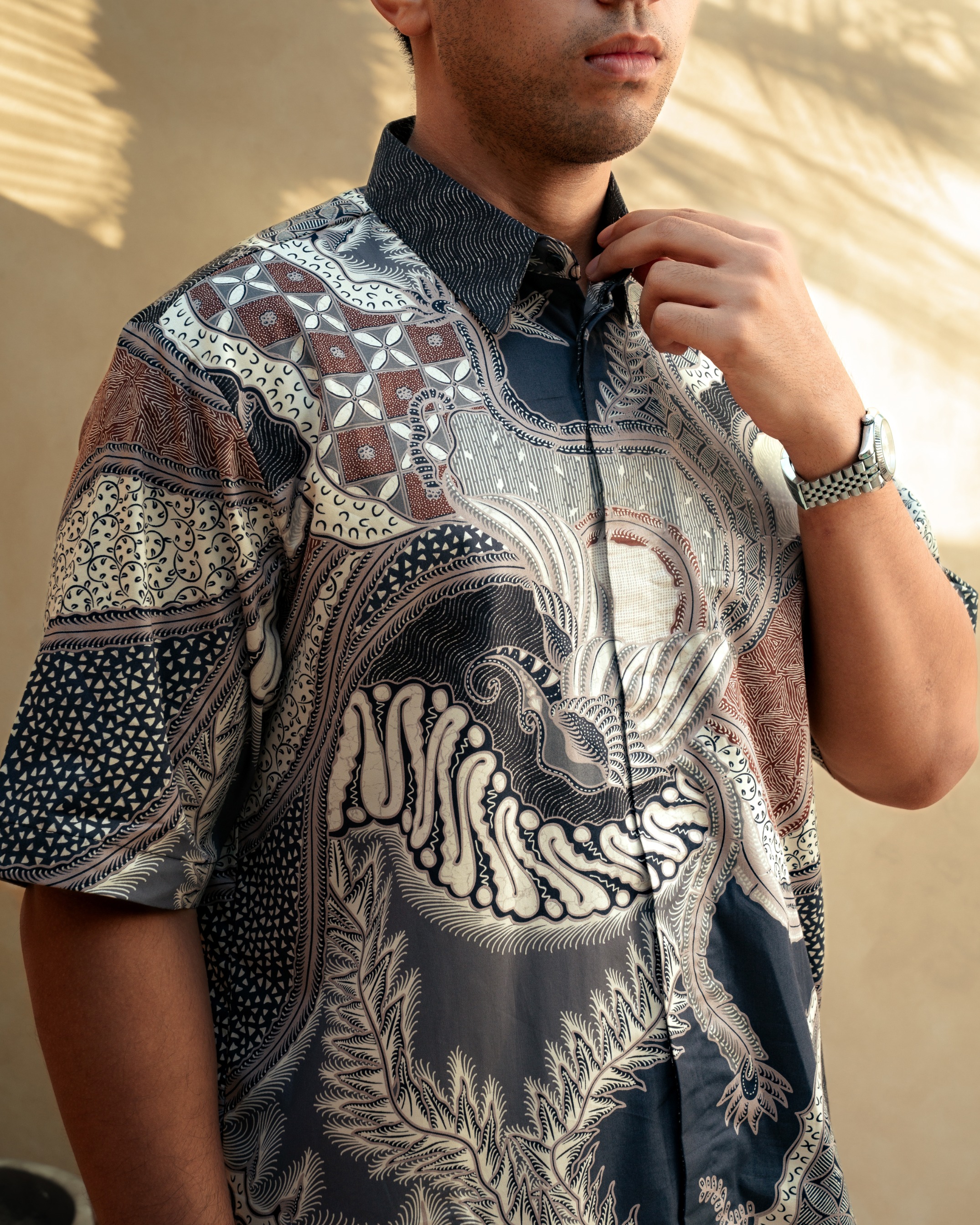 PRIVÉ - RAKHA BLACK (Short Sleeve)