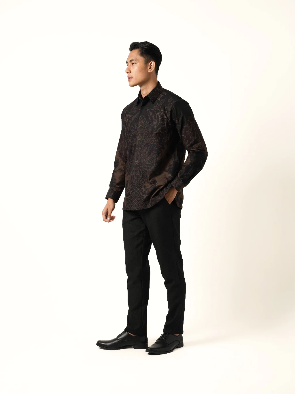 AGRA BLACK