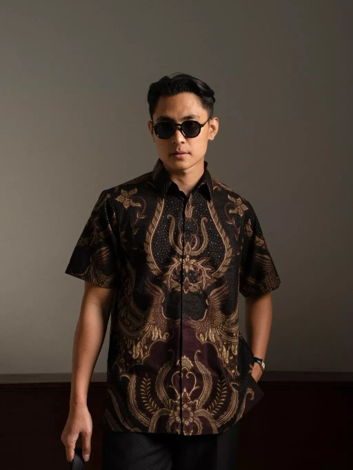 Image of Batik Ayman - LAKSMA BROWN LENGAN PENDEK | Kemeja Batik Pria Katun Halus Mewah Premium