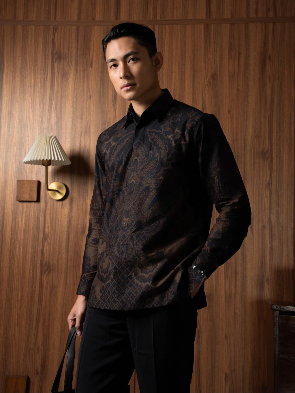 AGRA BLACK