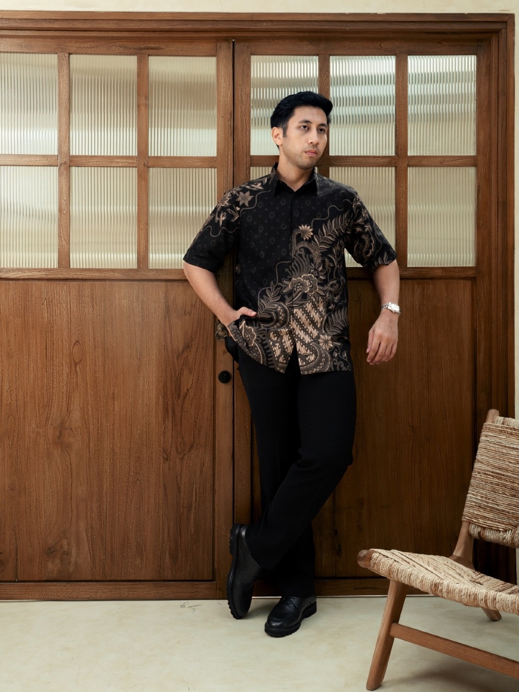 RAKARSA BLACK (Short Sleeve)