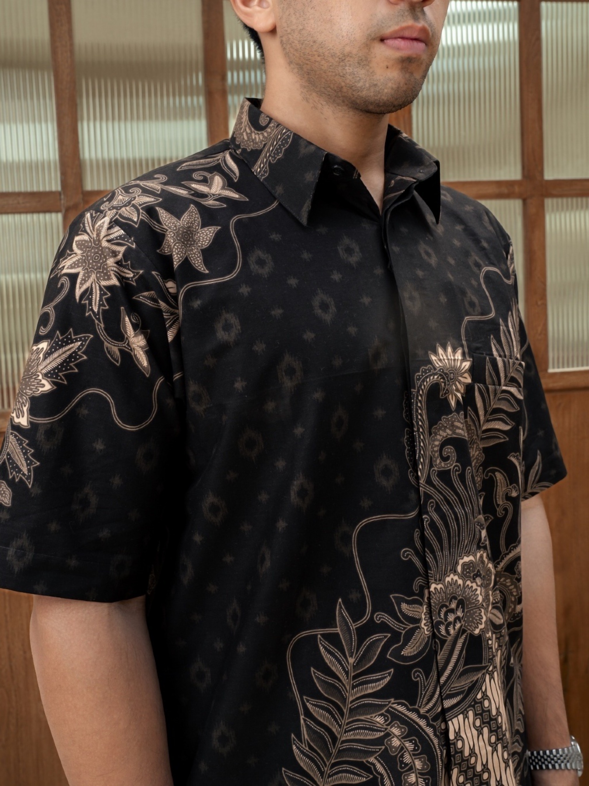 RAKARSA BLACK (Short Sleeve)