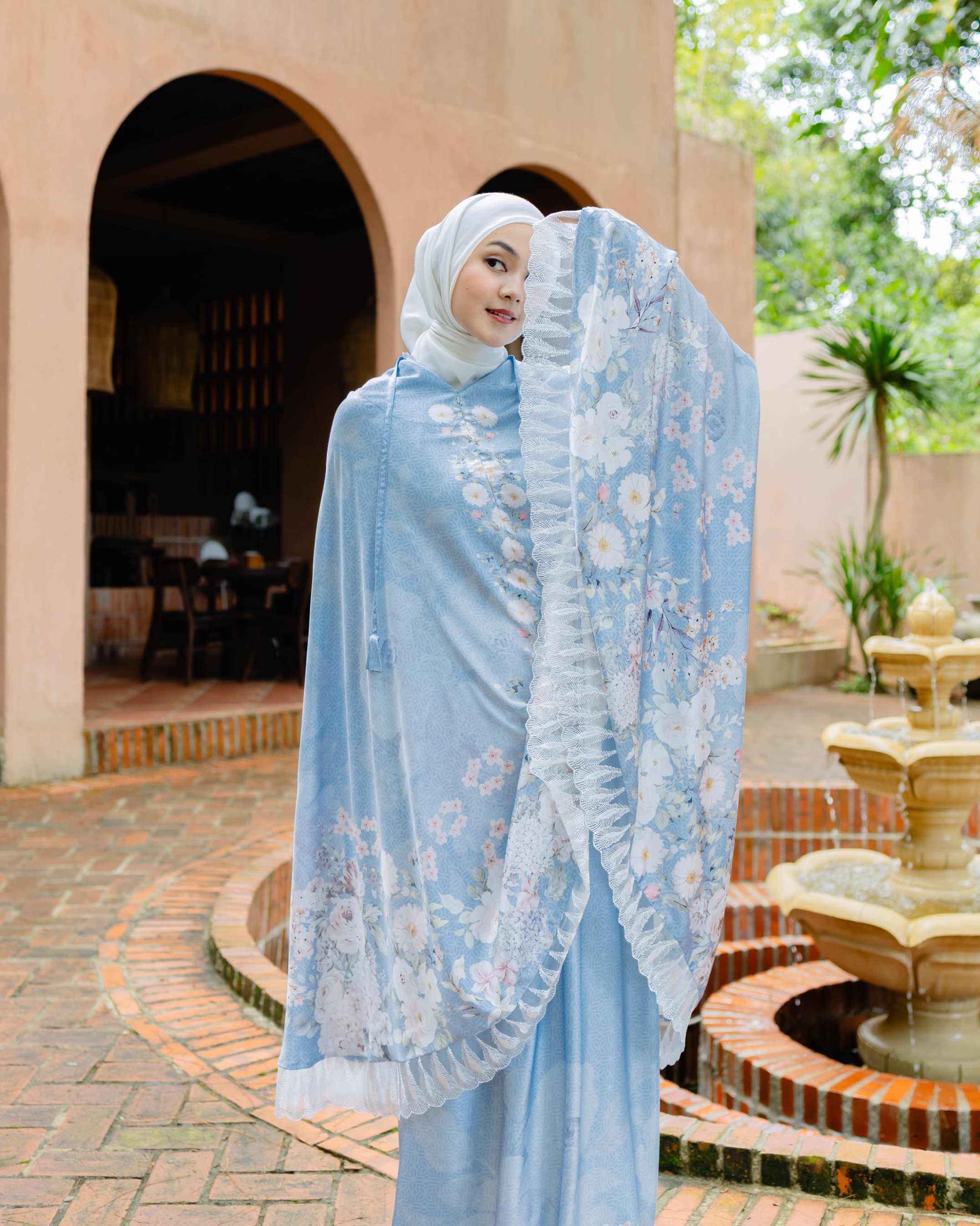 Mukena Raudhah