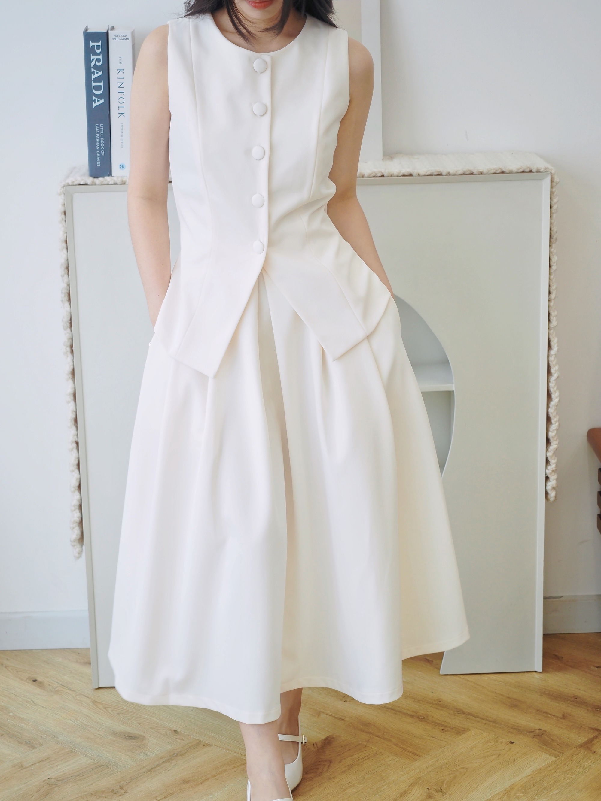 June Pleat Flare In Vanilla
