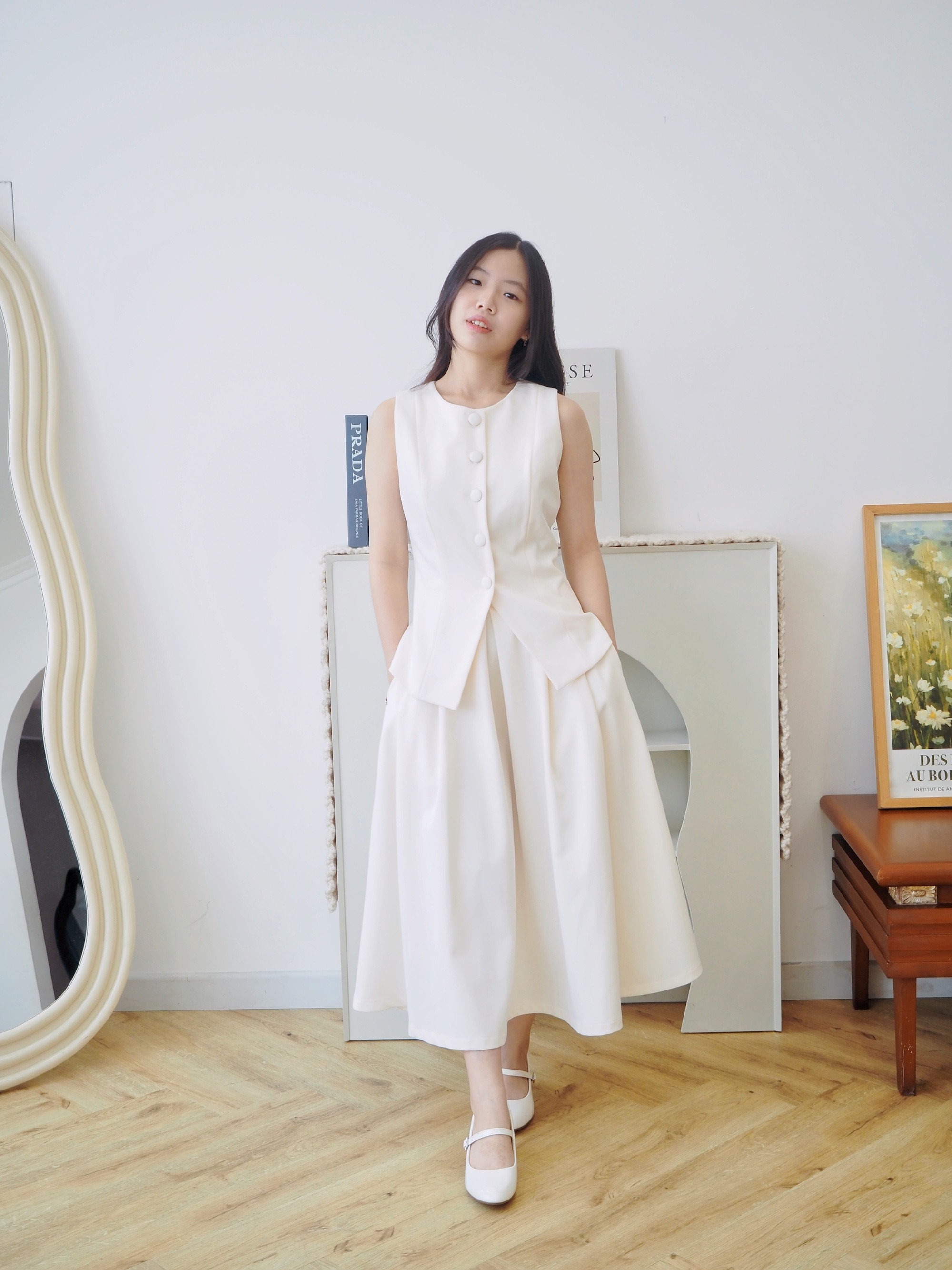 June Pleat Flare In Vanilla