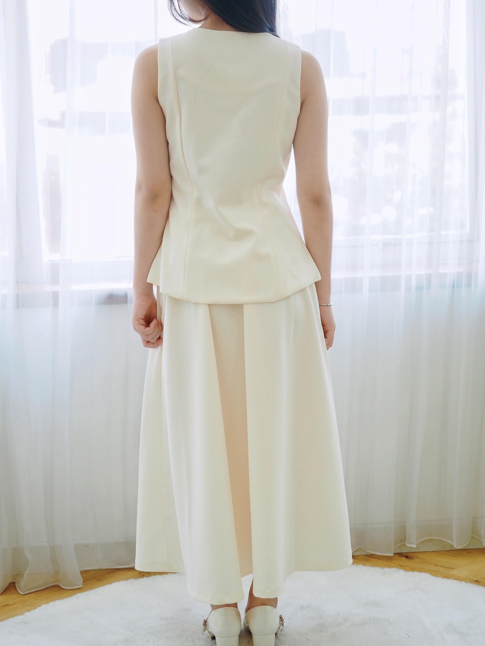 June Pleat Flare In Vanilla