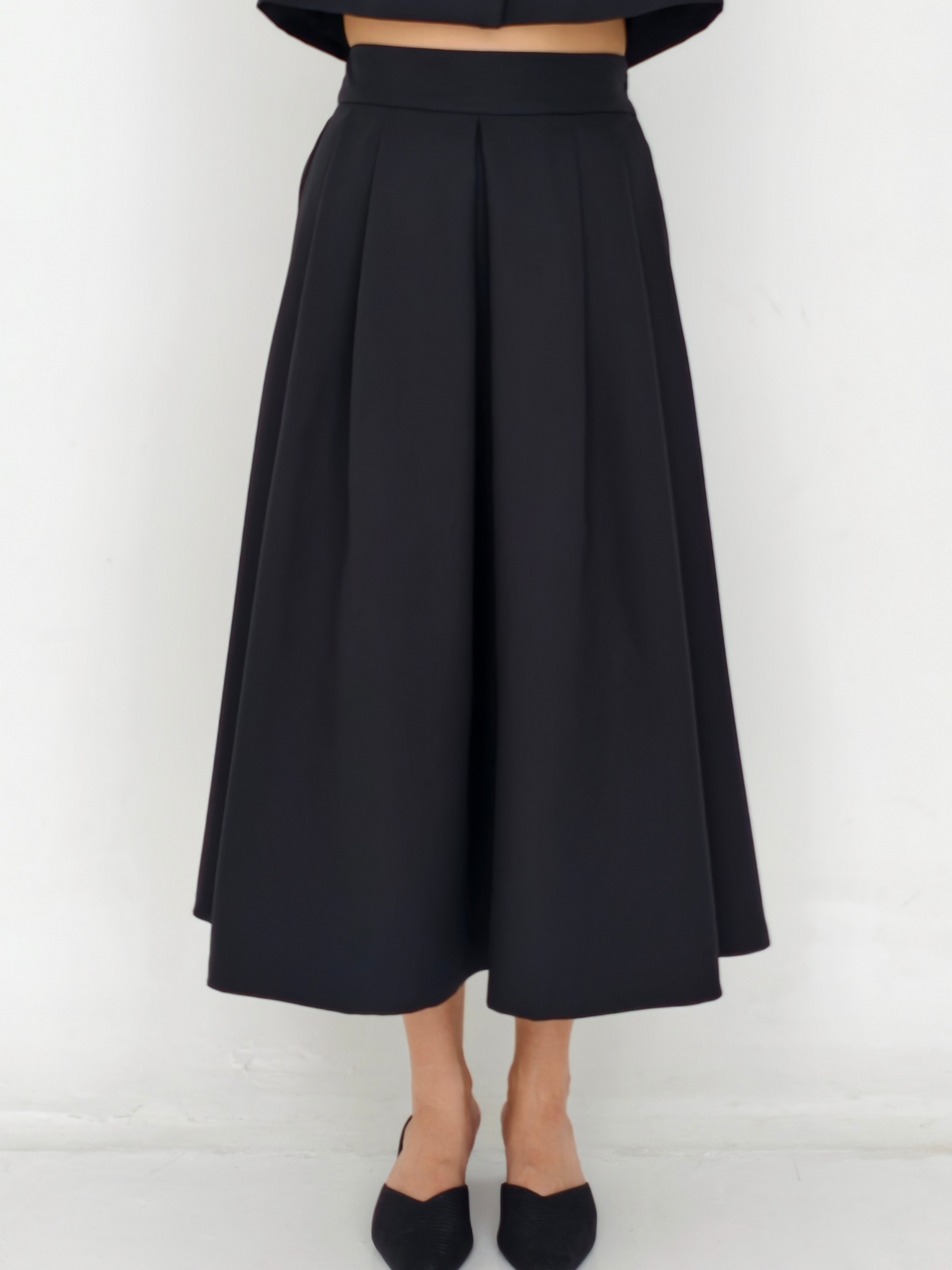 June Pleat Flare In Black