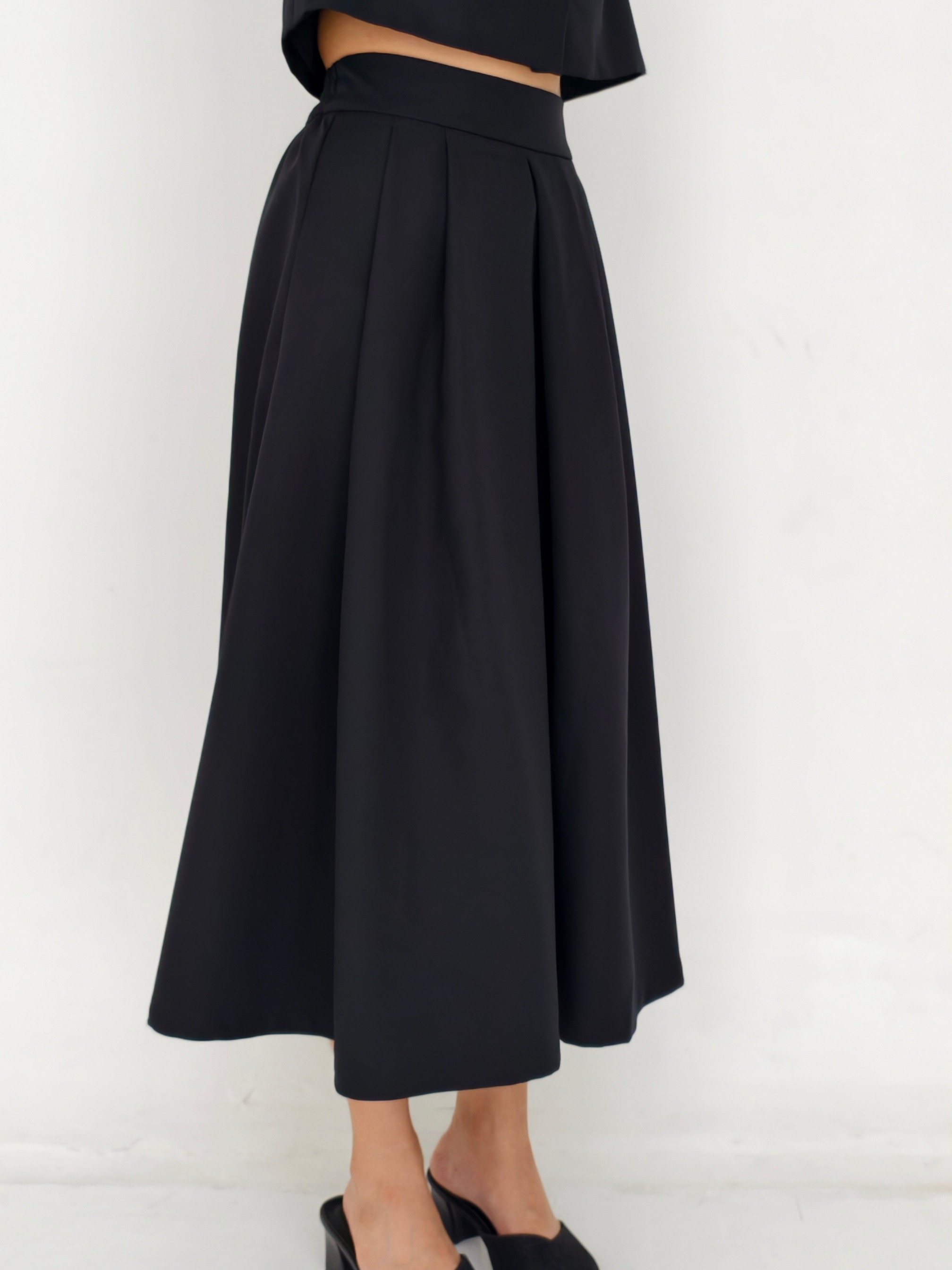 June Pleat Flare In Black