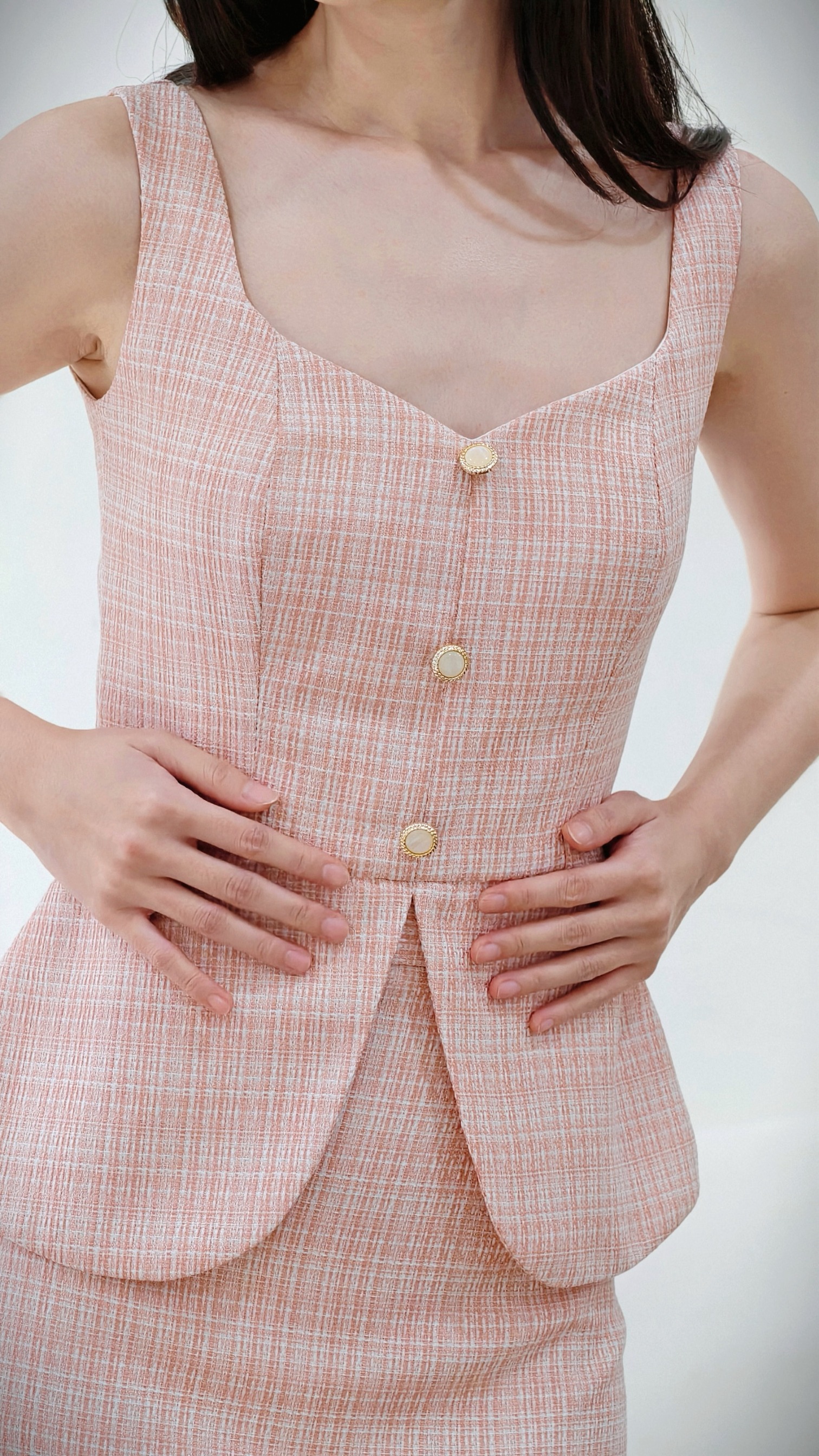 Kate Fitted Tweed Top In Pink