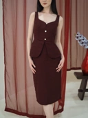 Victoria Fitted Tweed Skirt In Red