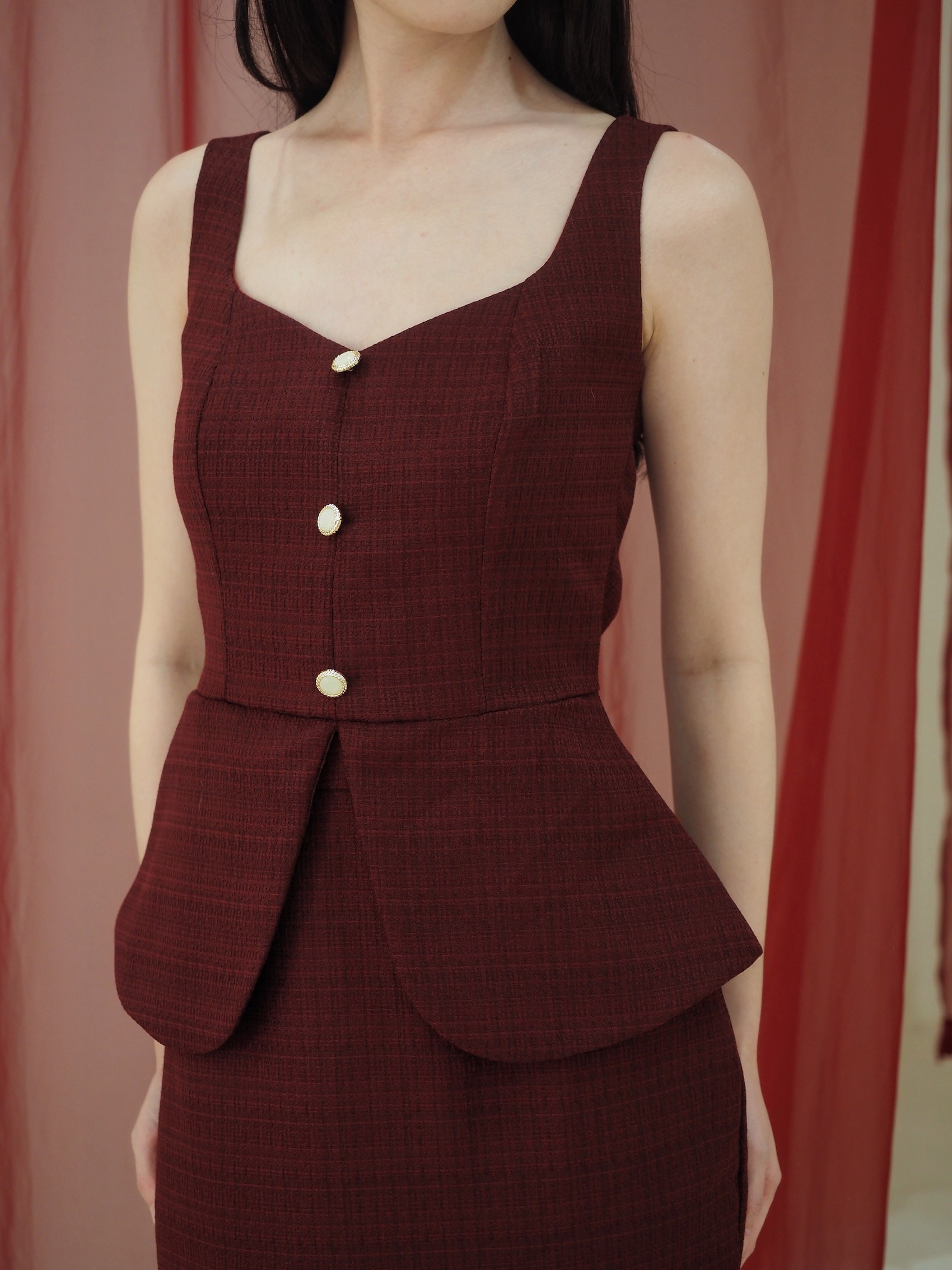 Kate Fitted Tweed Top In Red