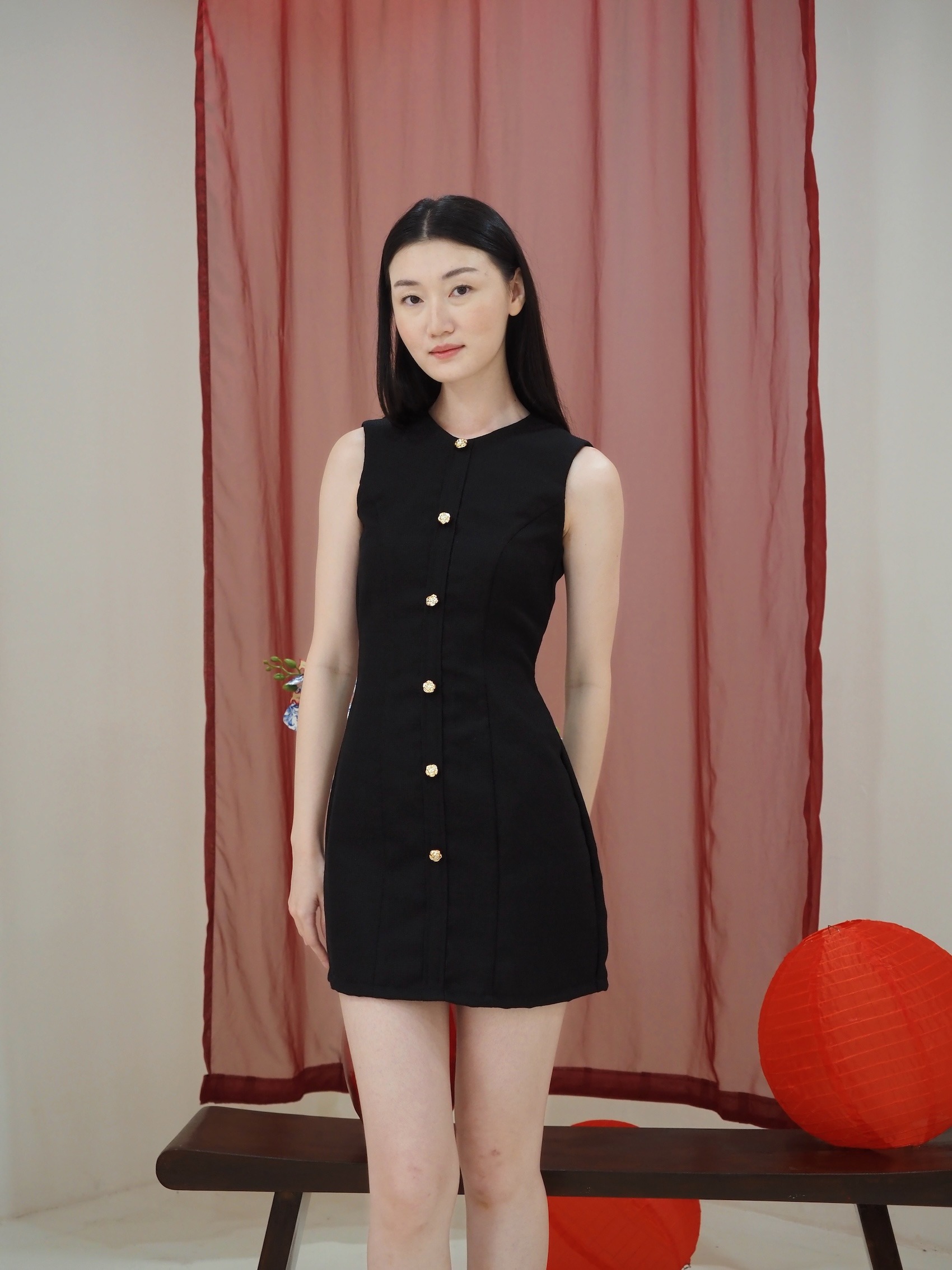 Anne Fitted Tweed Dress In Black