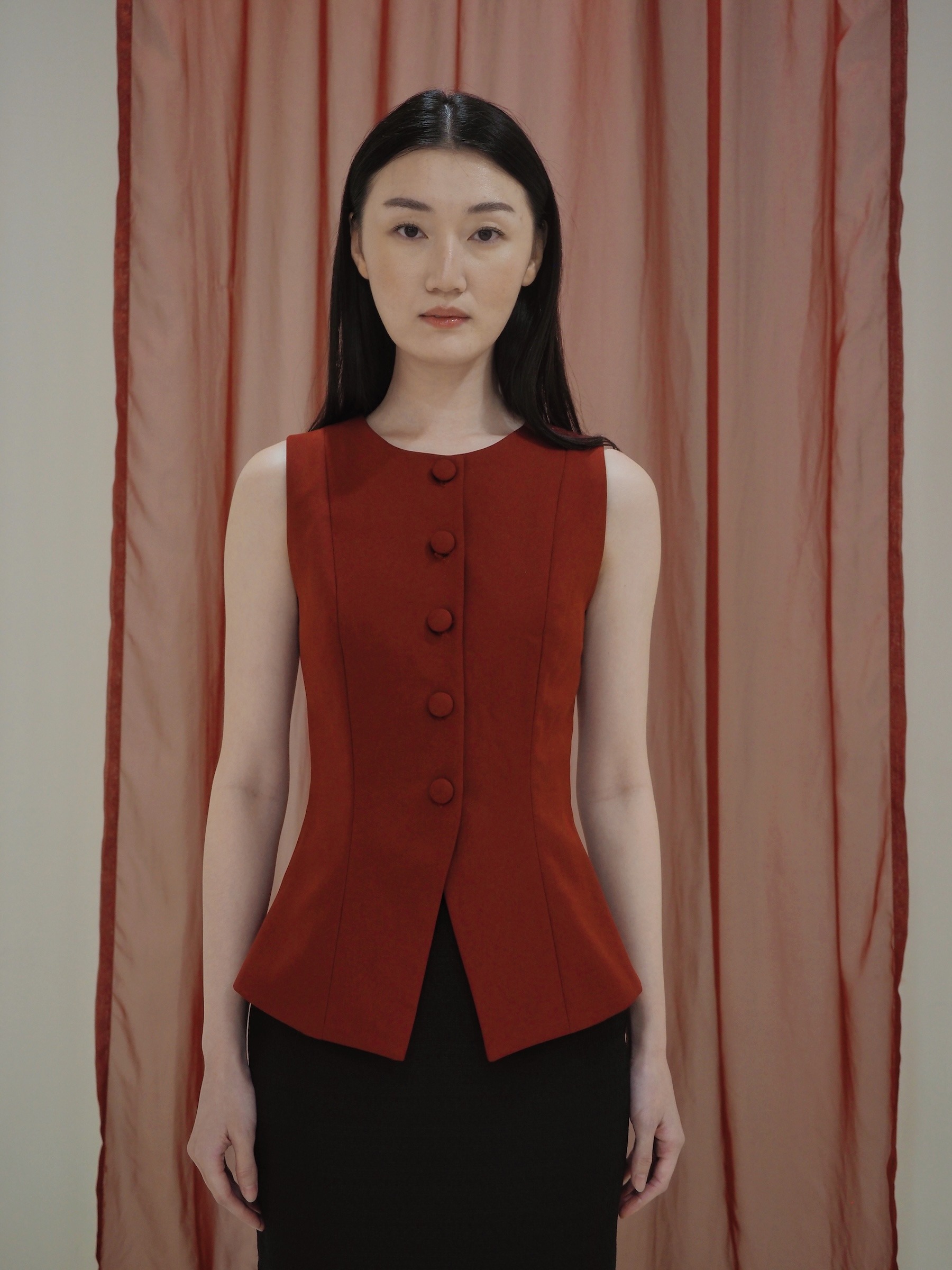 Poppy Vest In Red