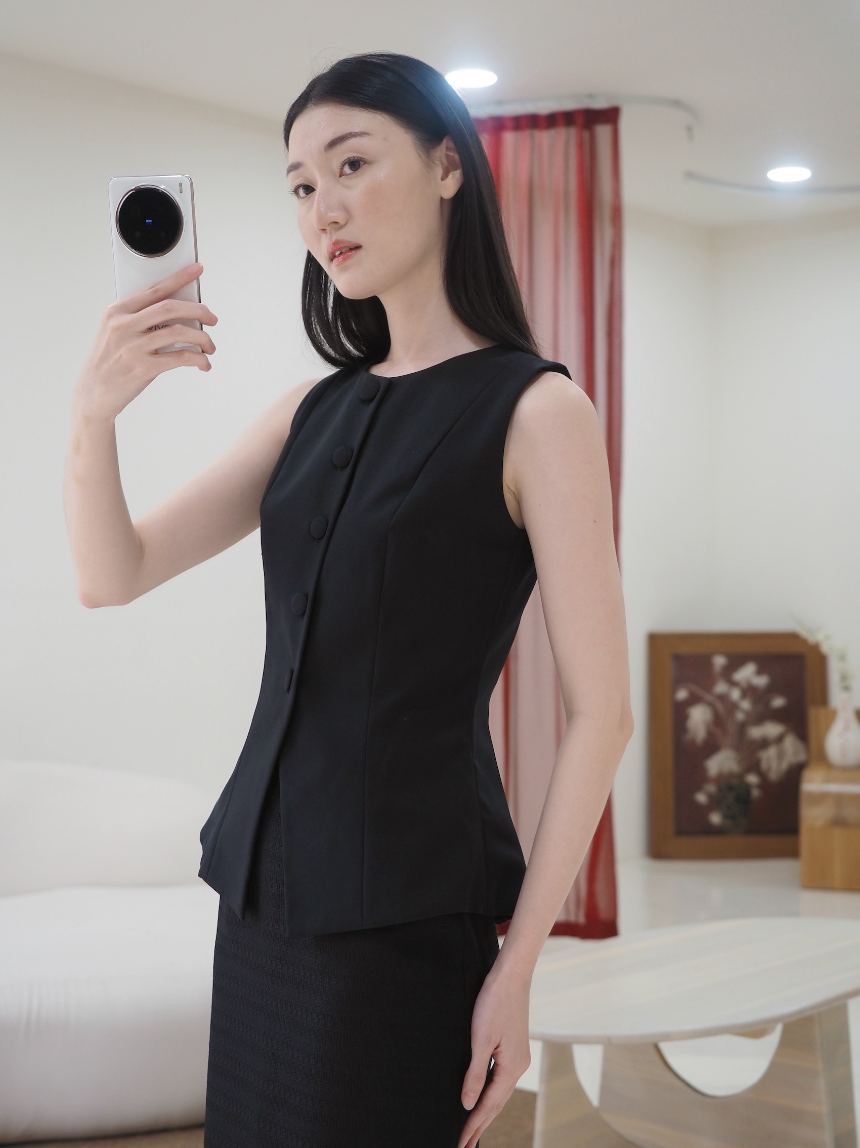 Poppy Vest In Black