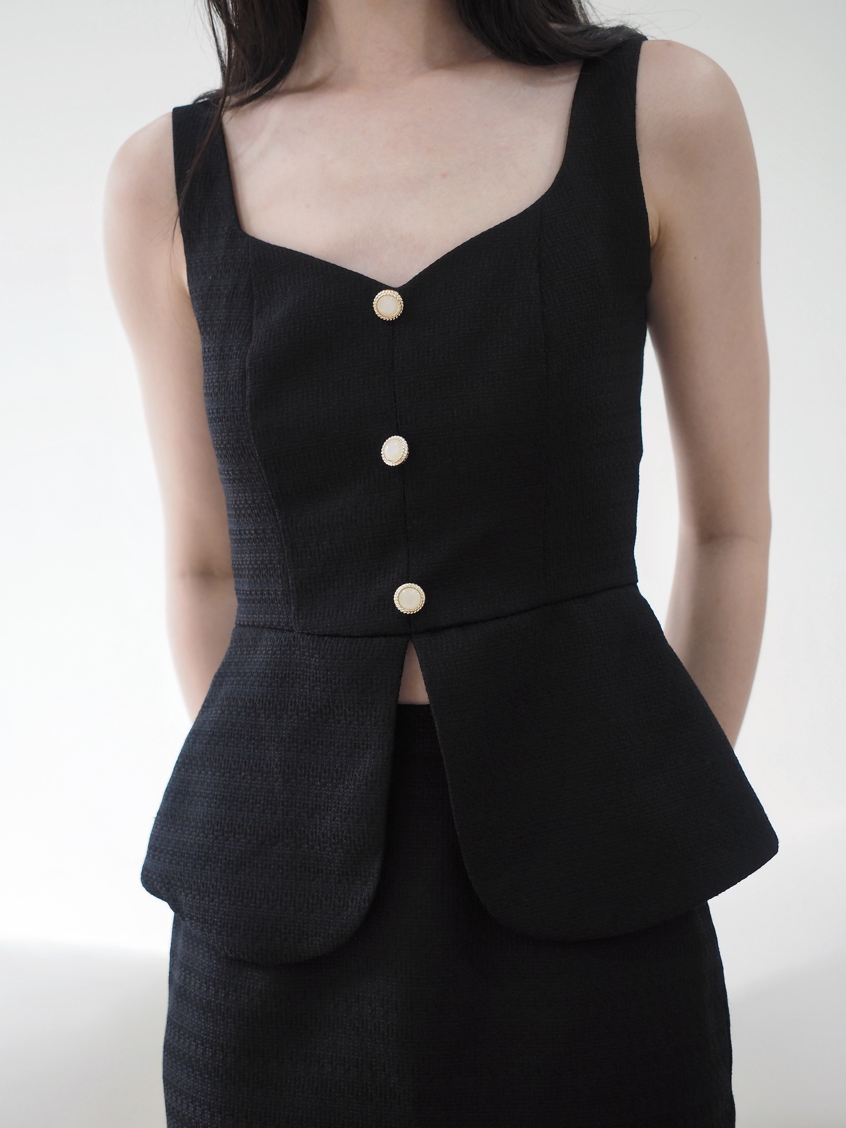 Kate Fitted Tweed In Black 