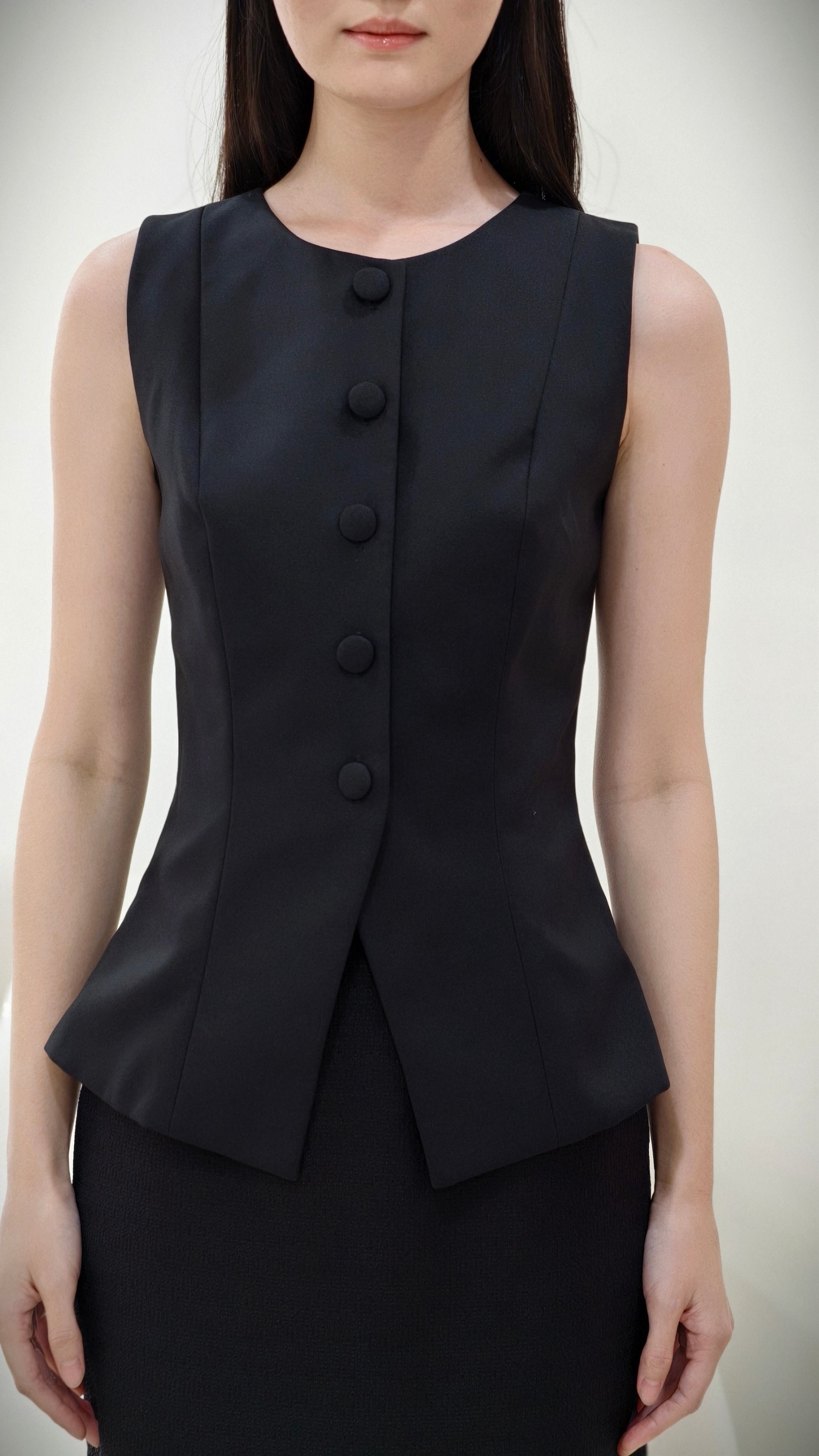 Poppy Vest In Black