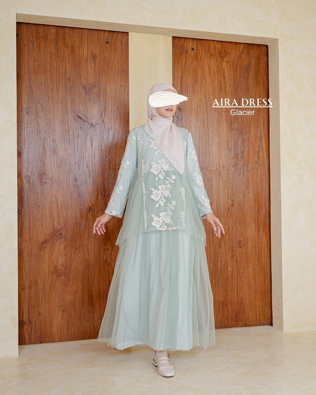 Aira Dress