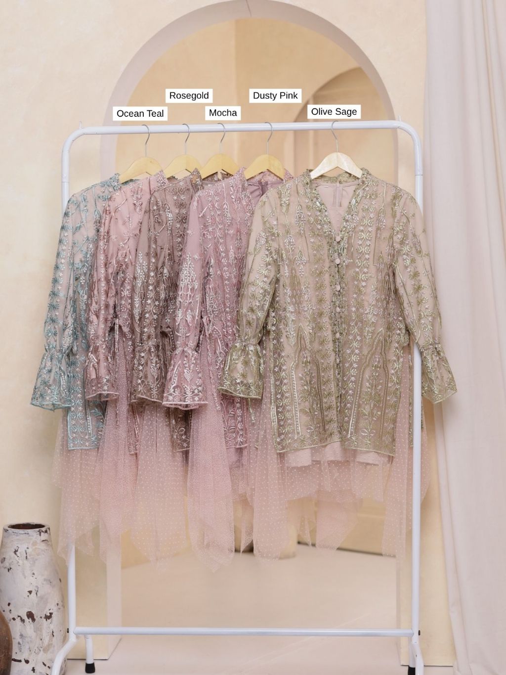 Seruni Blouse Busui Friendly