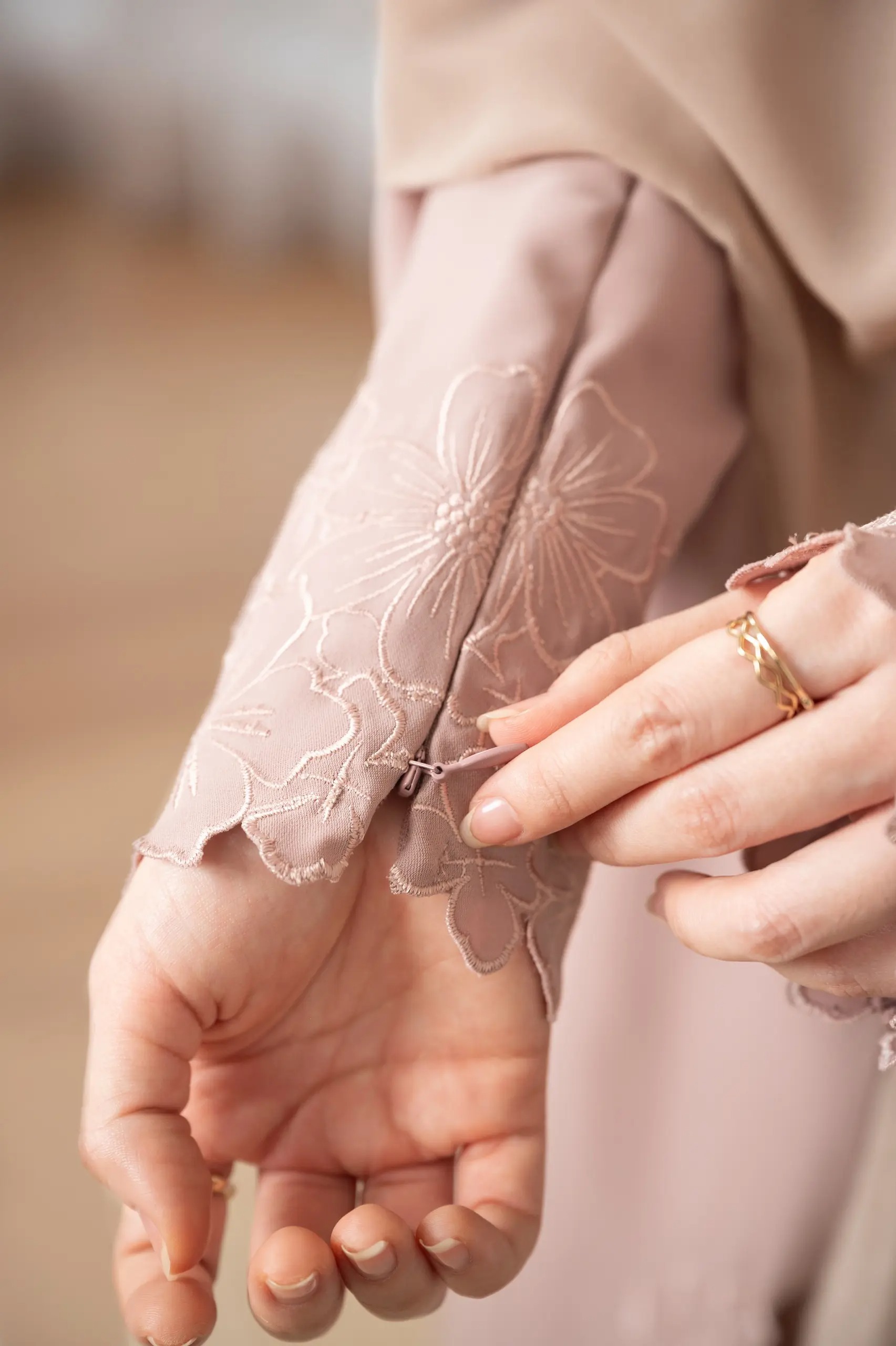 BLOOM OUTER