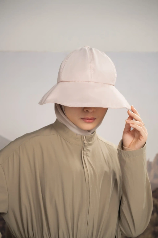 Image of EMILY HAT GARDENIA