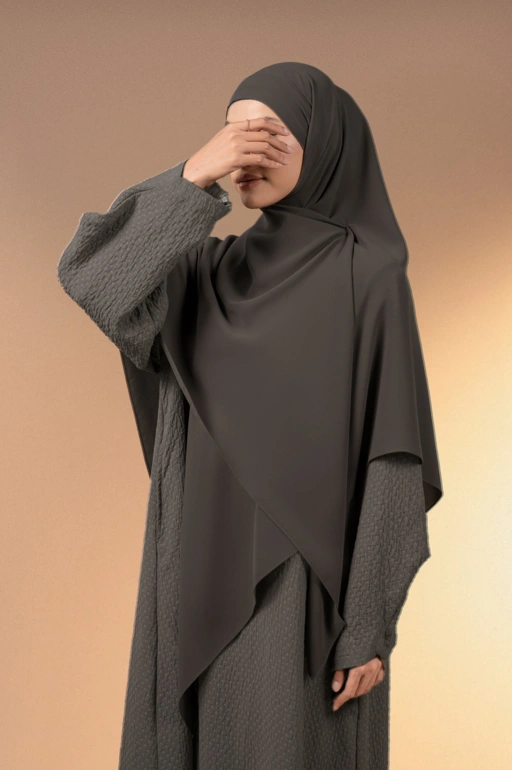 Image of SUHA SQUAREBAN WALNUT