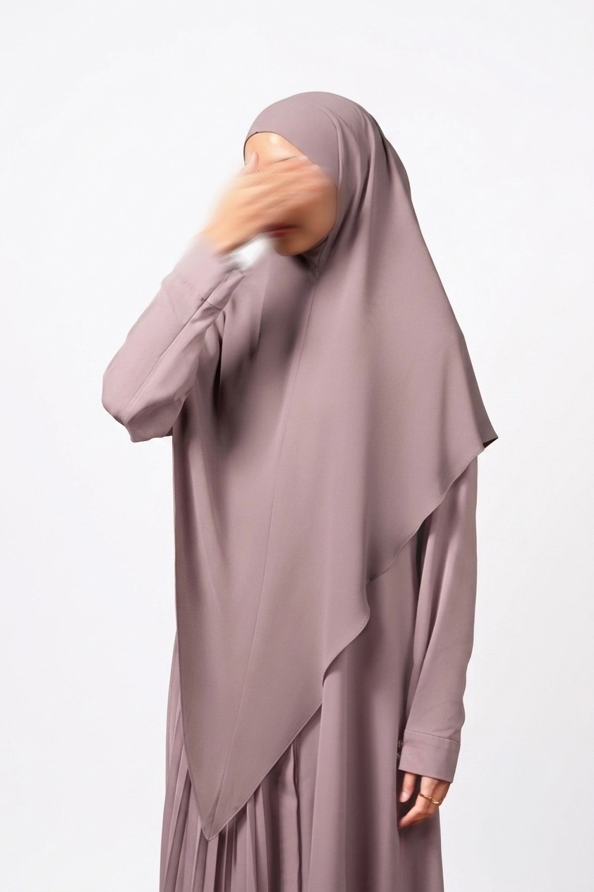 AERA KHIMAR