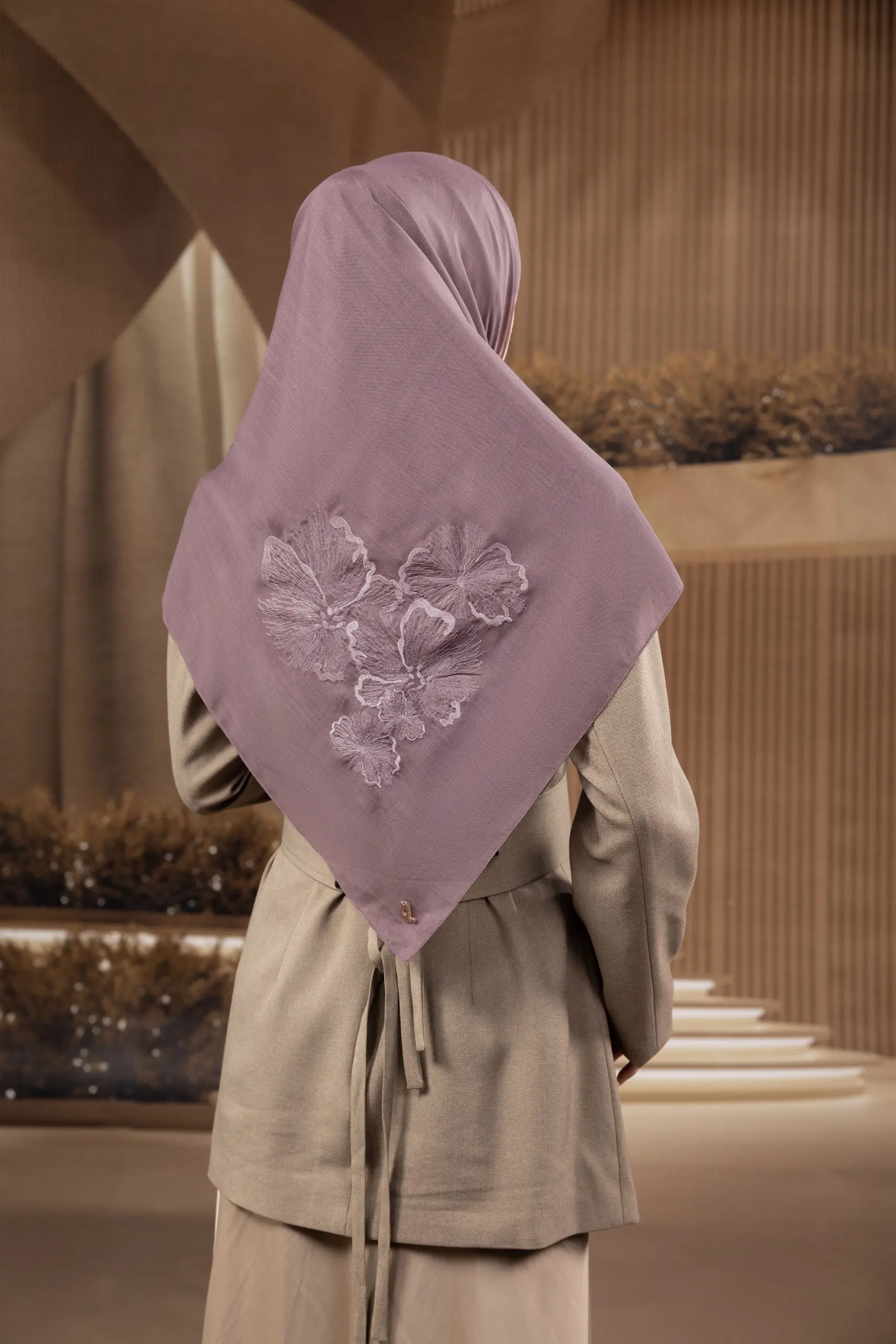 EMBRODIÈRE SCARF TEAROSE
