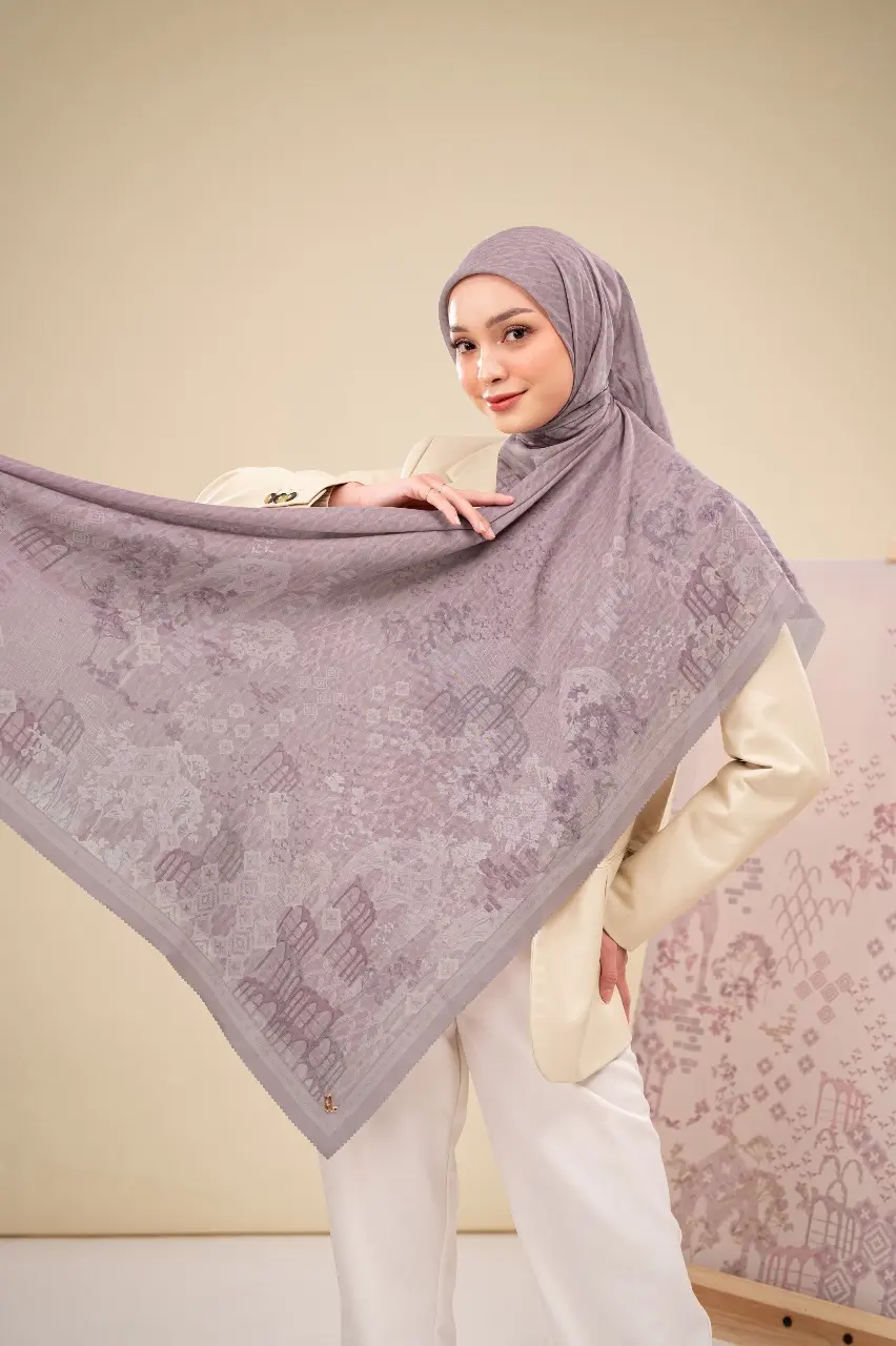 BERGAMO SCARF DREAMY