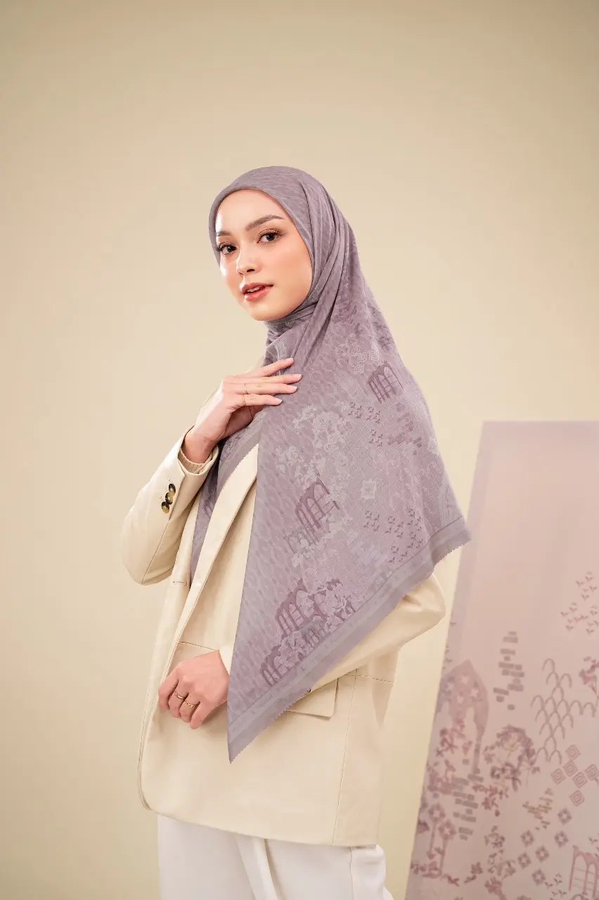 BERGAMO SCARF DREAMY