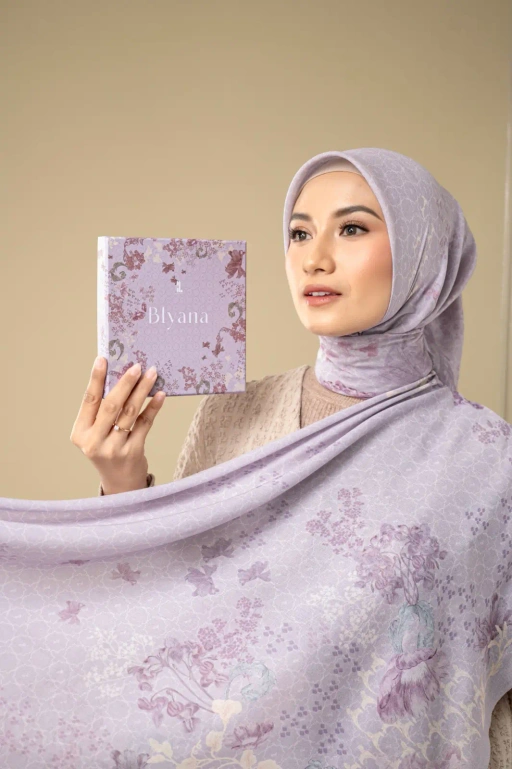 Image of BLYANA SCARF AMY