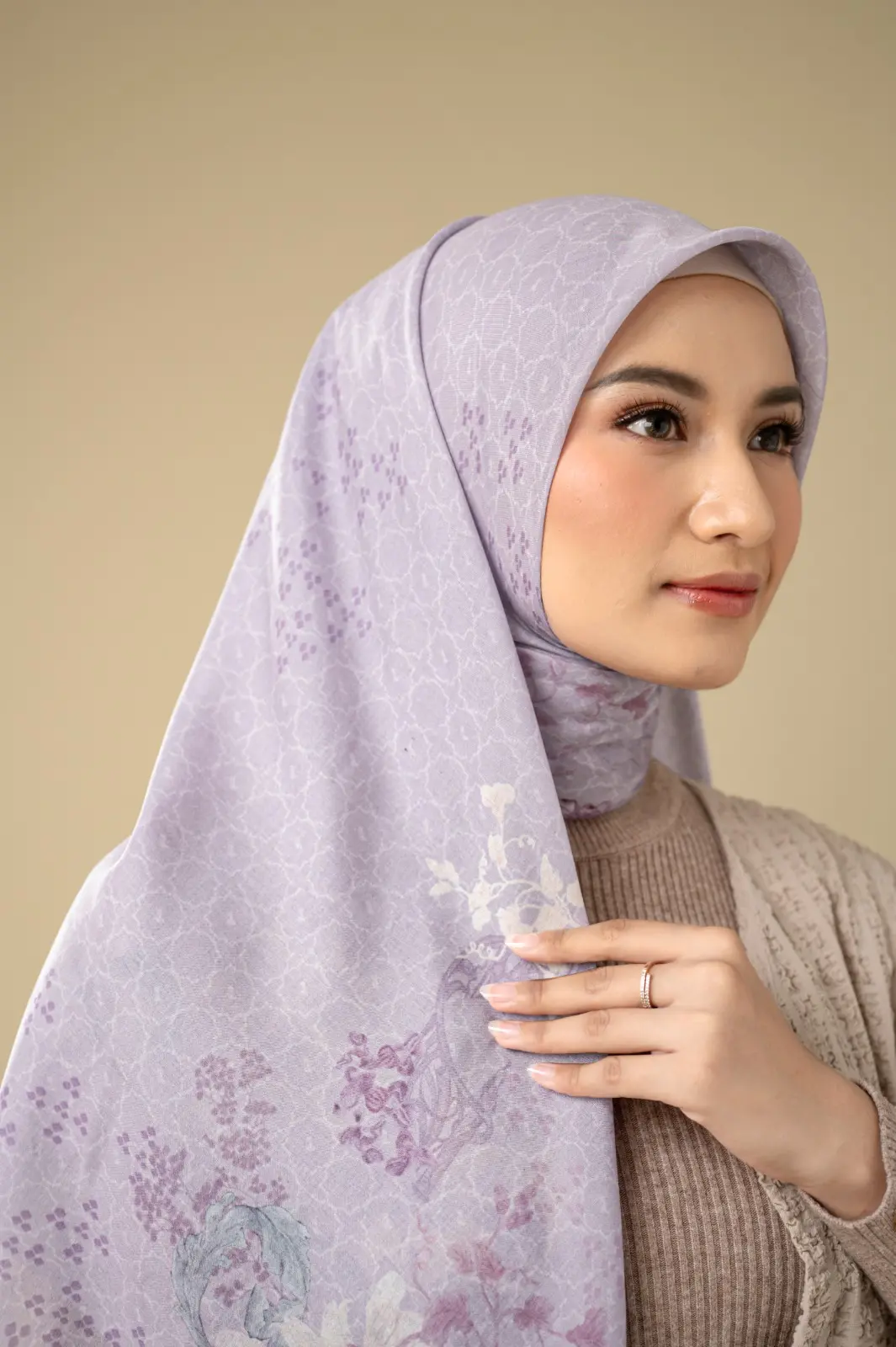 BLYANA SCARF AMY