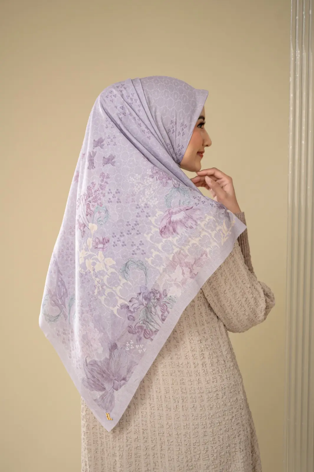 BLYANA SCARF AMY