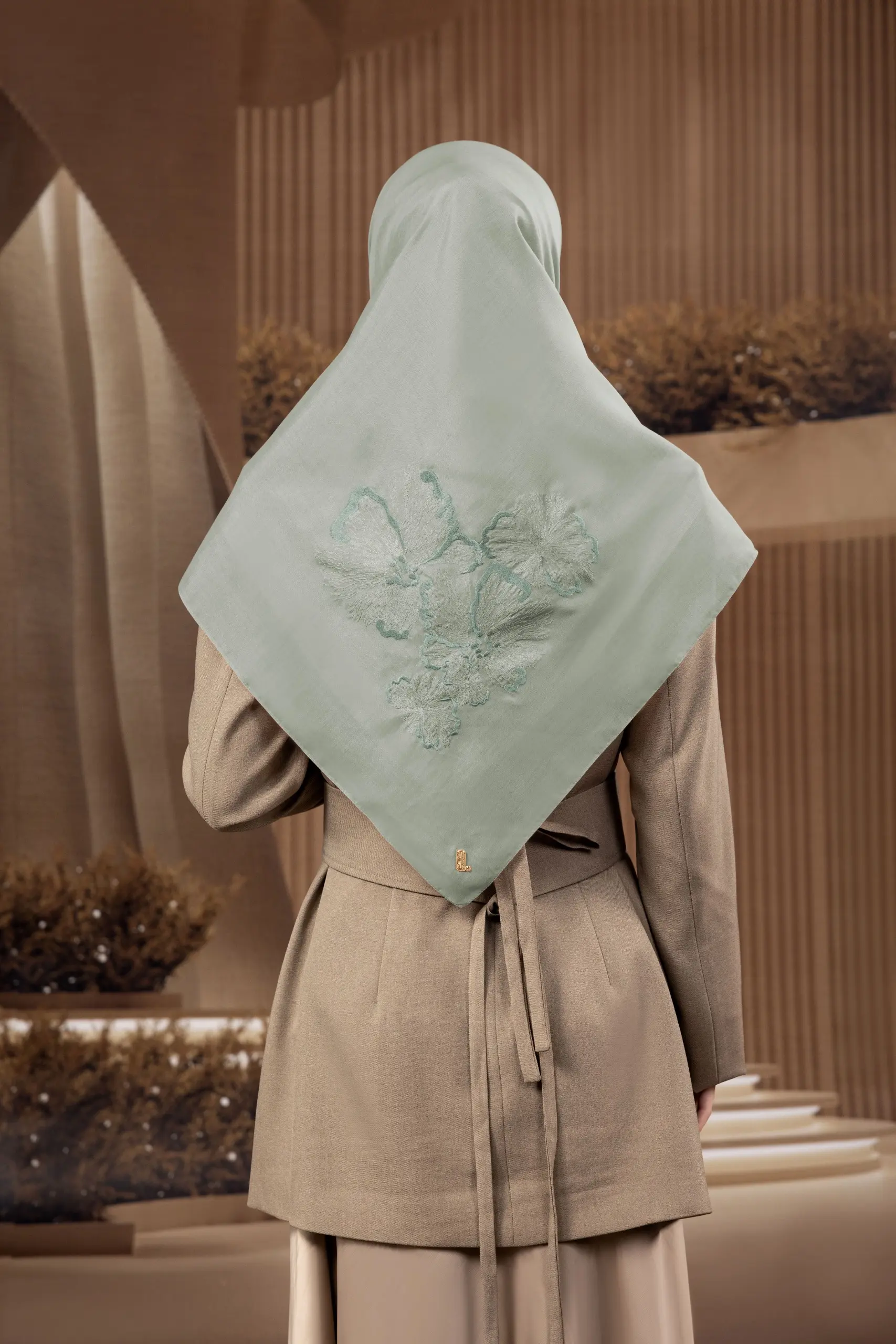 EMBRODIÈRE SCARF ARTICHOKE