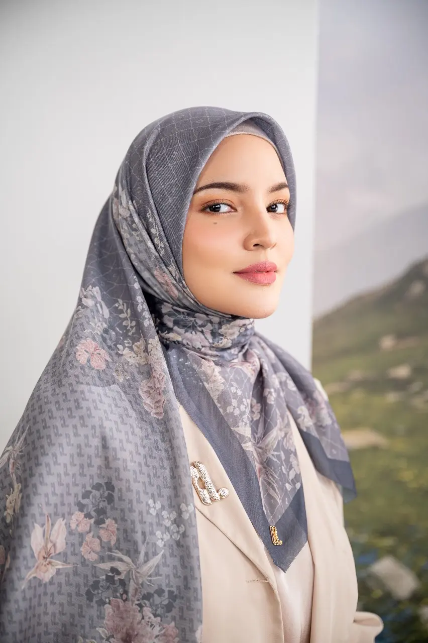 LUMINOSA SCARF PEAGENT BLUE