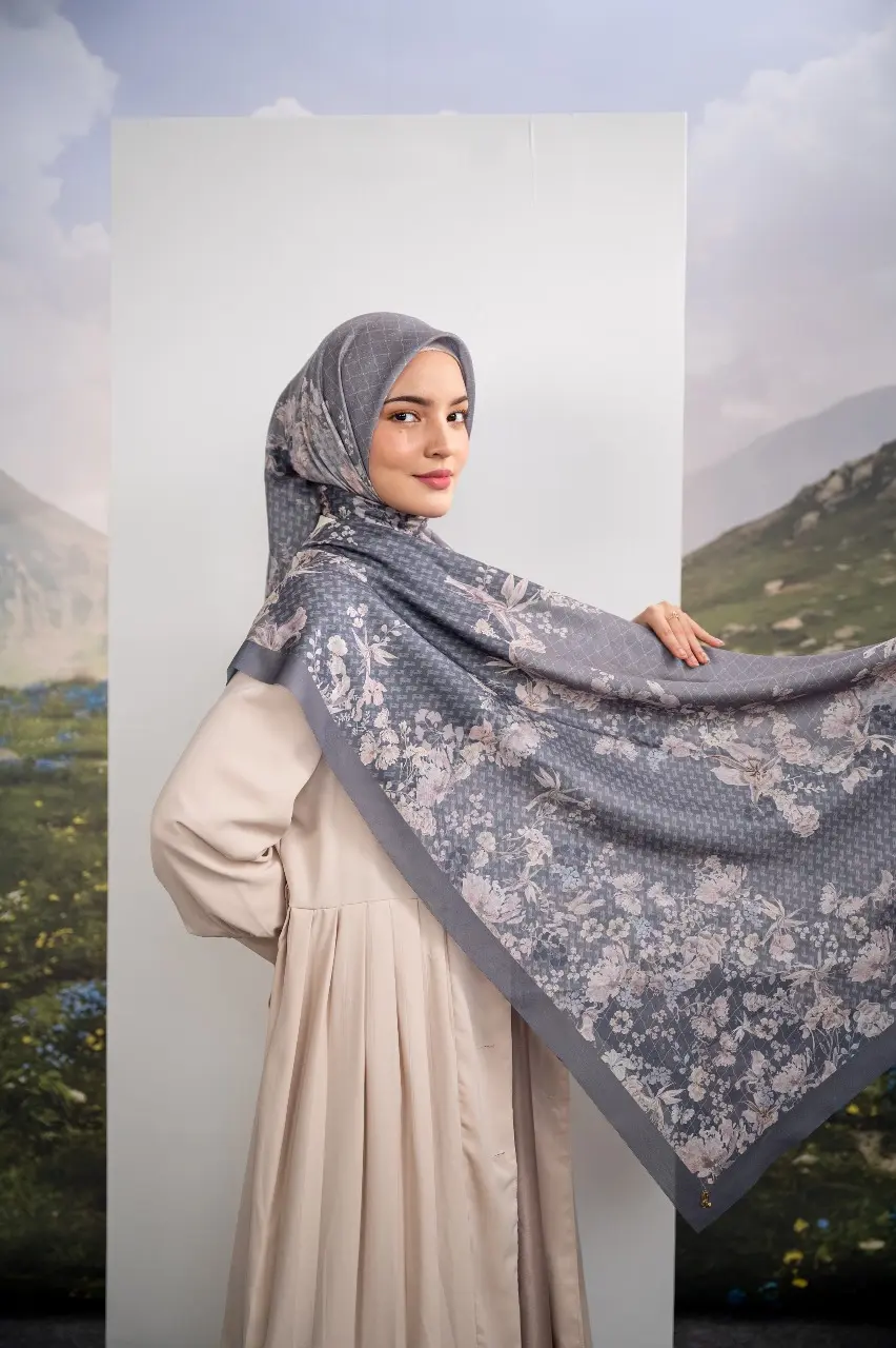 LUMINOSA SCARF PEAGENT BLUE