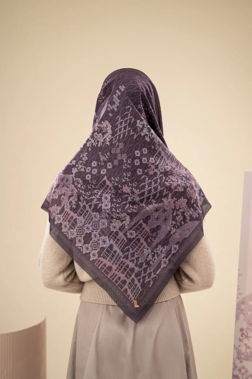 BERGAMO SCARF PLUM