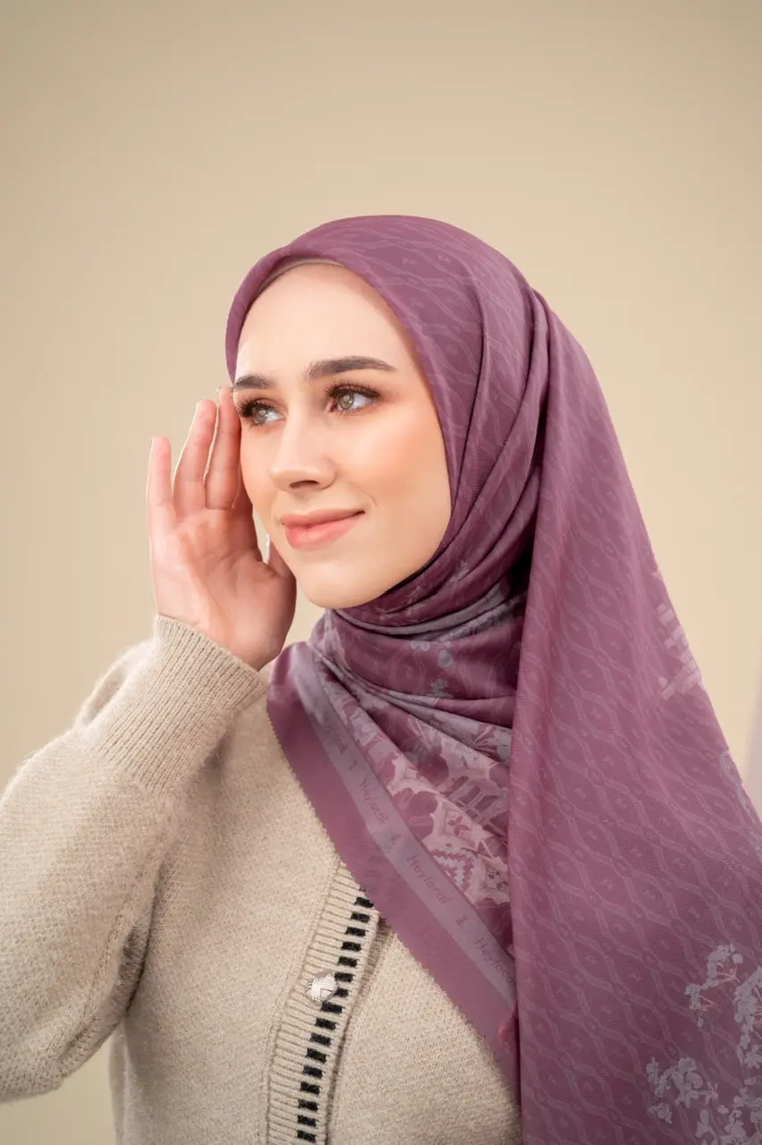 BERGAMO SCARF CERISE