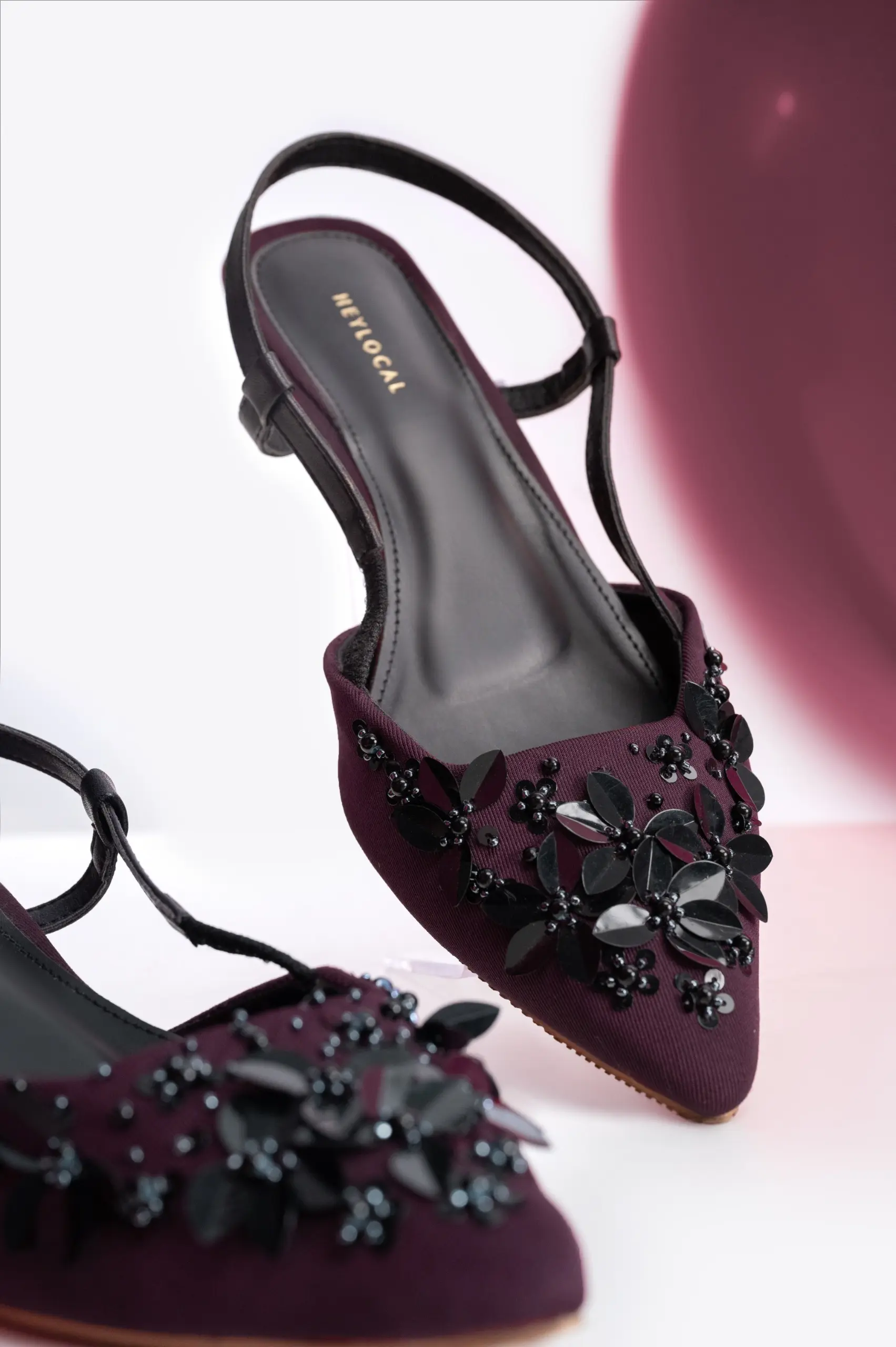 NOEMI HEELS MAROON