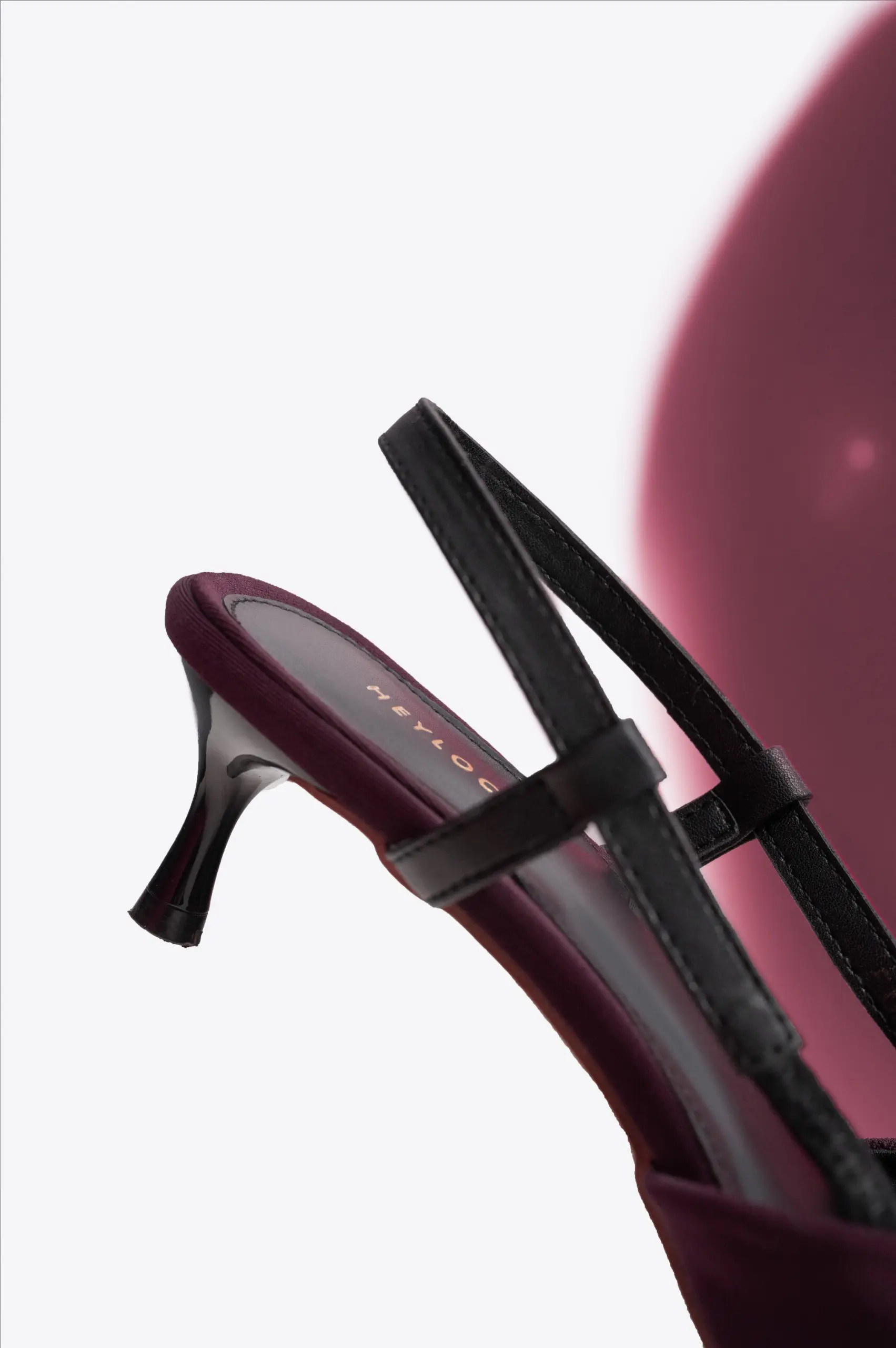 NOEMI HEELS MAROON