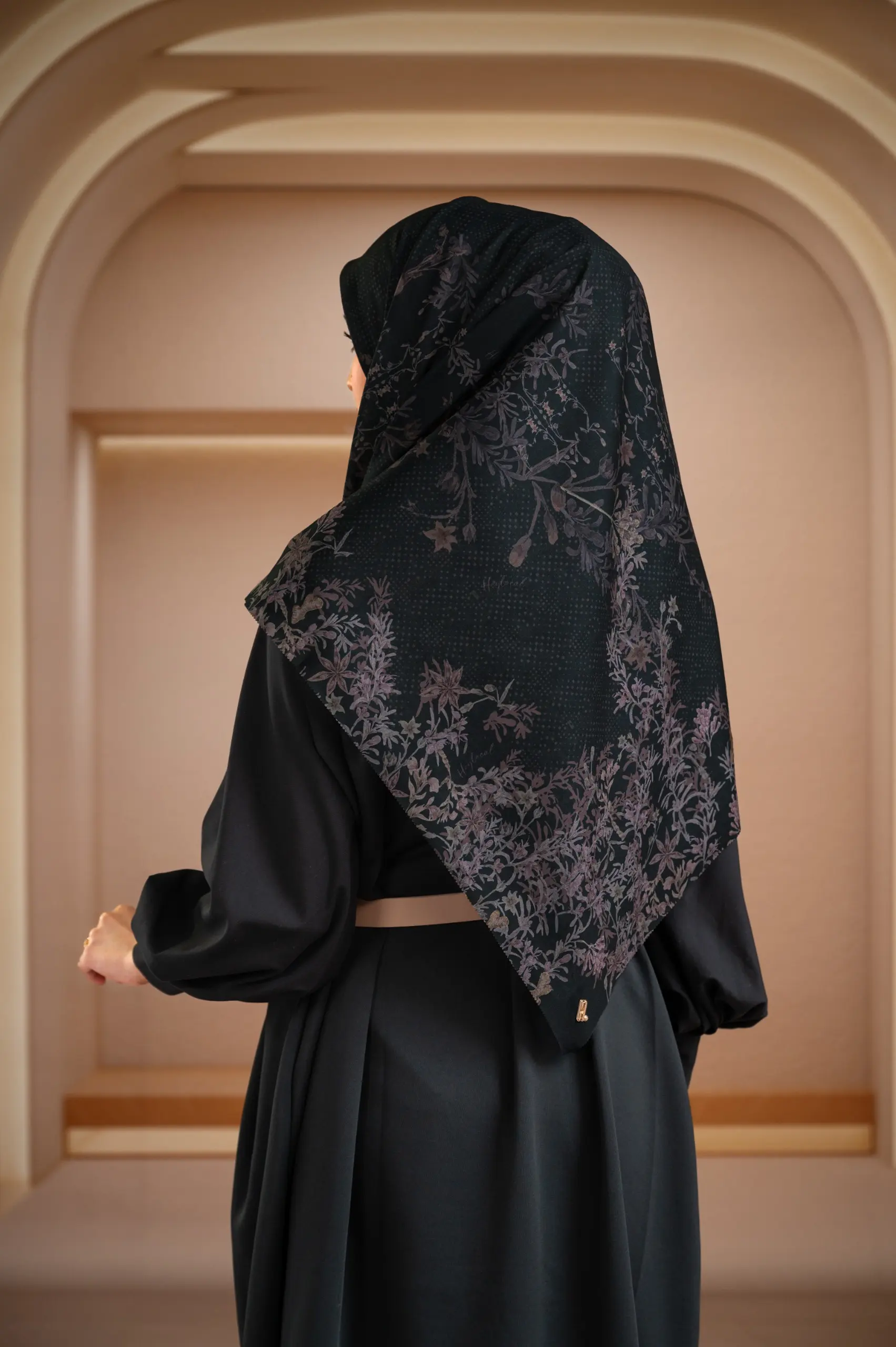 AROMÉ SCARF NOIR