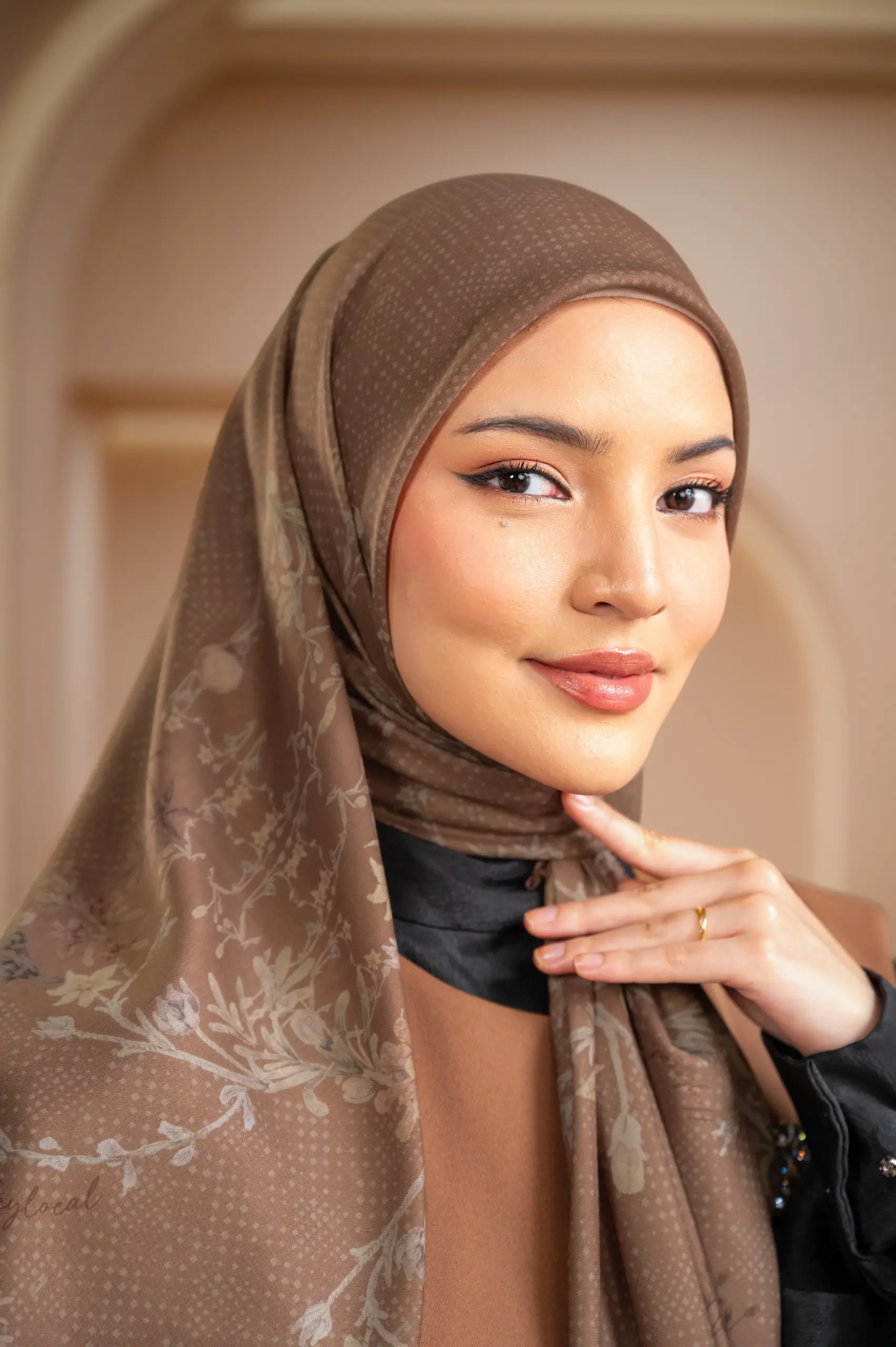 AROMÉ SCARF HAZEL