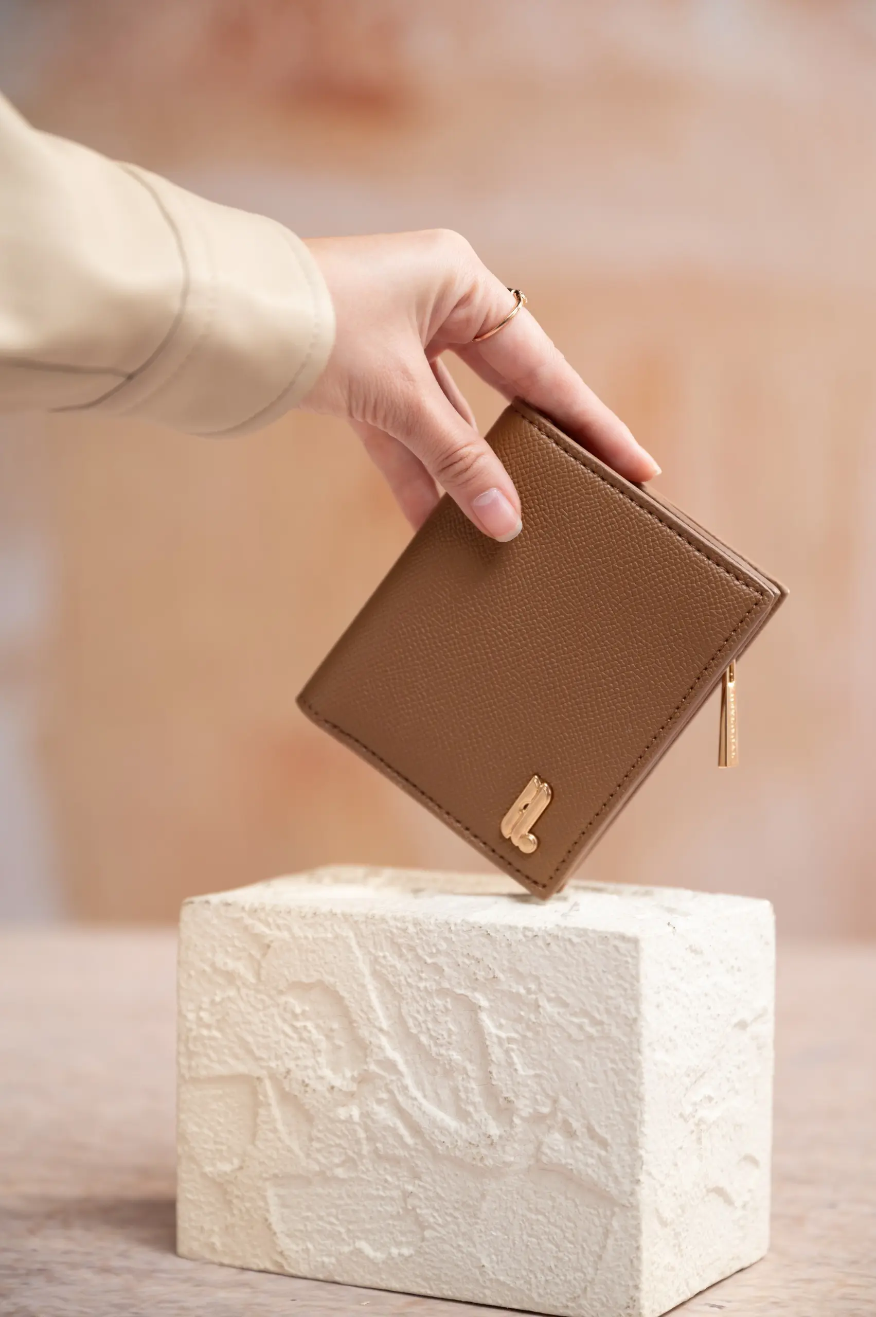 ALBA WALLET CAMEL