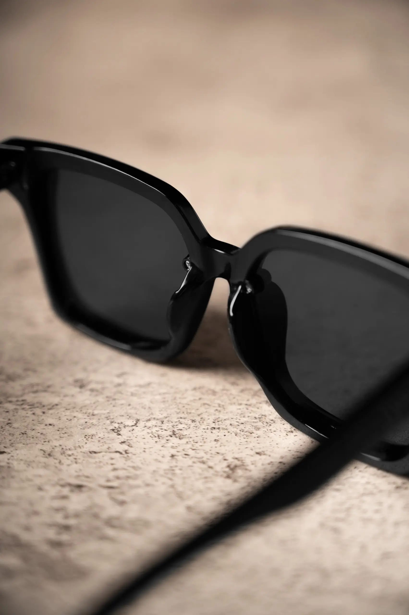 CHLOE SUNGLASSES RAVEN